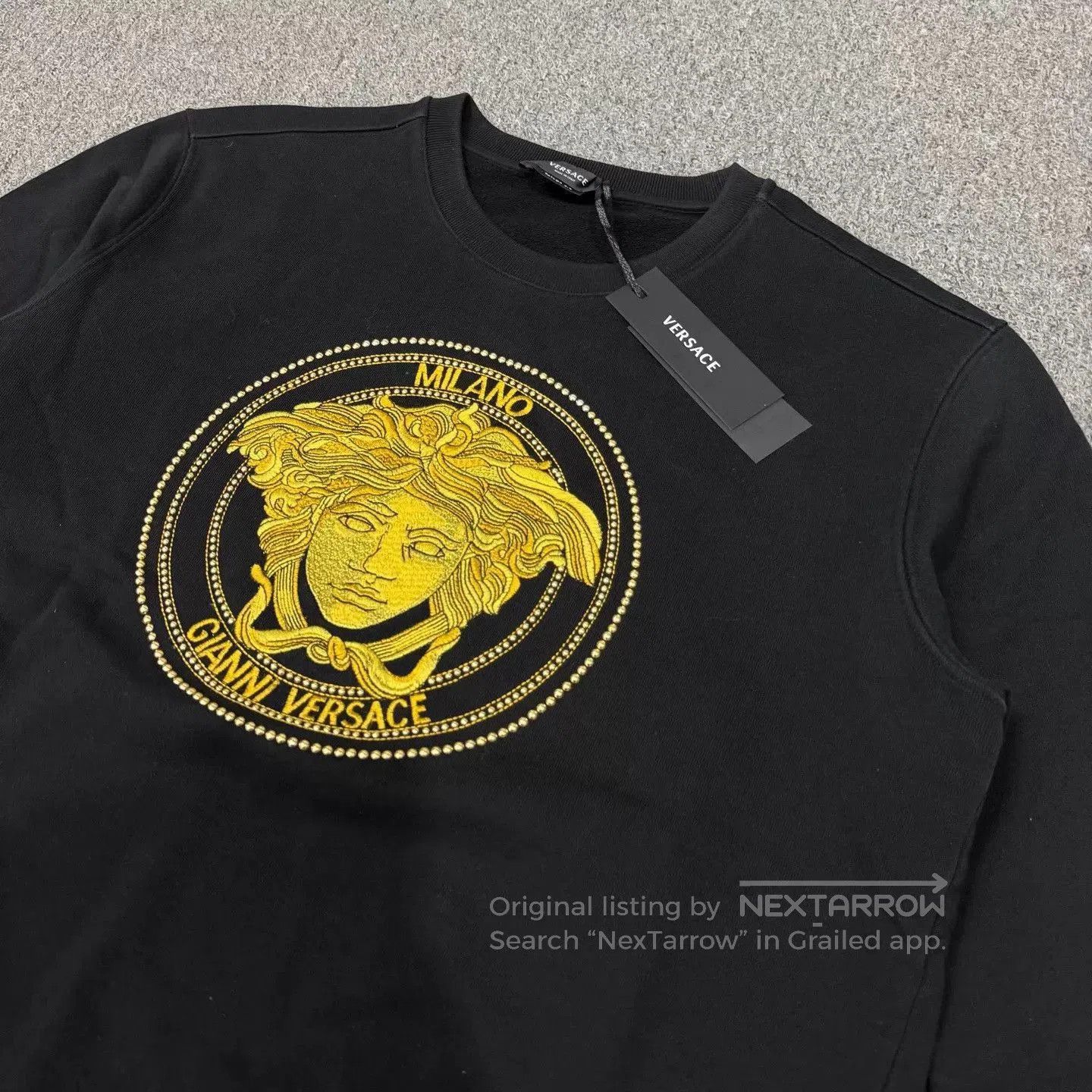 Versace Black Sweatshirt with Gold Medusa Print. Size US S / EU 44-46 / 1 - 3 Thumbnail
