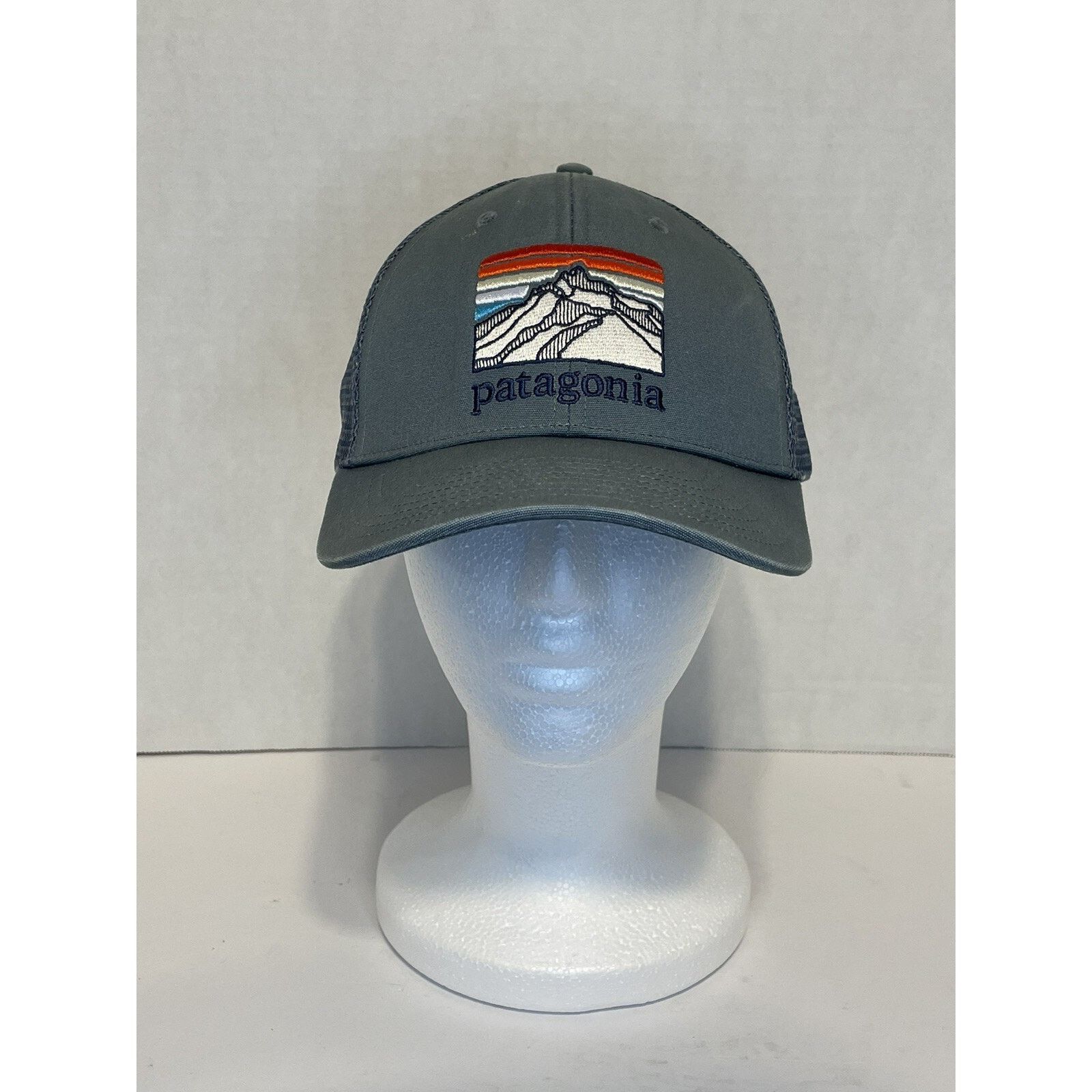 Patagonia Patagonia Mens Trucker Hat Line Logo Ridge Lopro Grey Mesh Size ONE SIZE - 1 Thumbnail