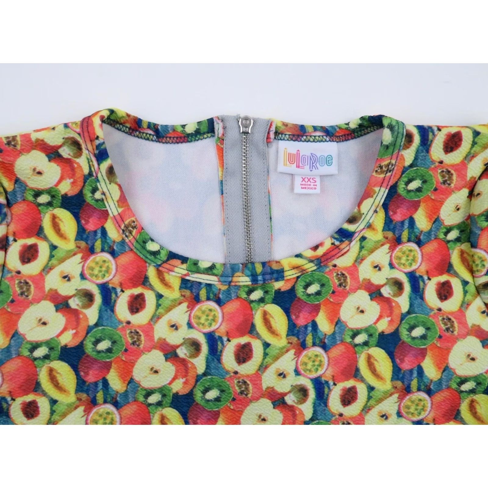 Vintage LuLaRoe Dress Womens 2XS Fruits Amelia Fit Flare Line Zip Apples Pears Kiwi Size XXS / US 00 / IT 34 - 4 Thumbnail