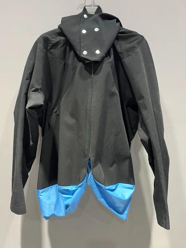 Kiko Kostadinov KIKO KOSTADINOVBeekeeper's Buttoned Jacket / Coat 2504-Next Size US M / EU 48-50 / 2 - 1 Thumbnail