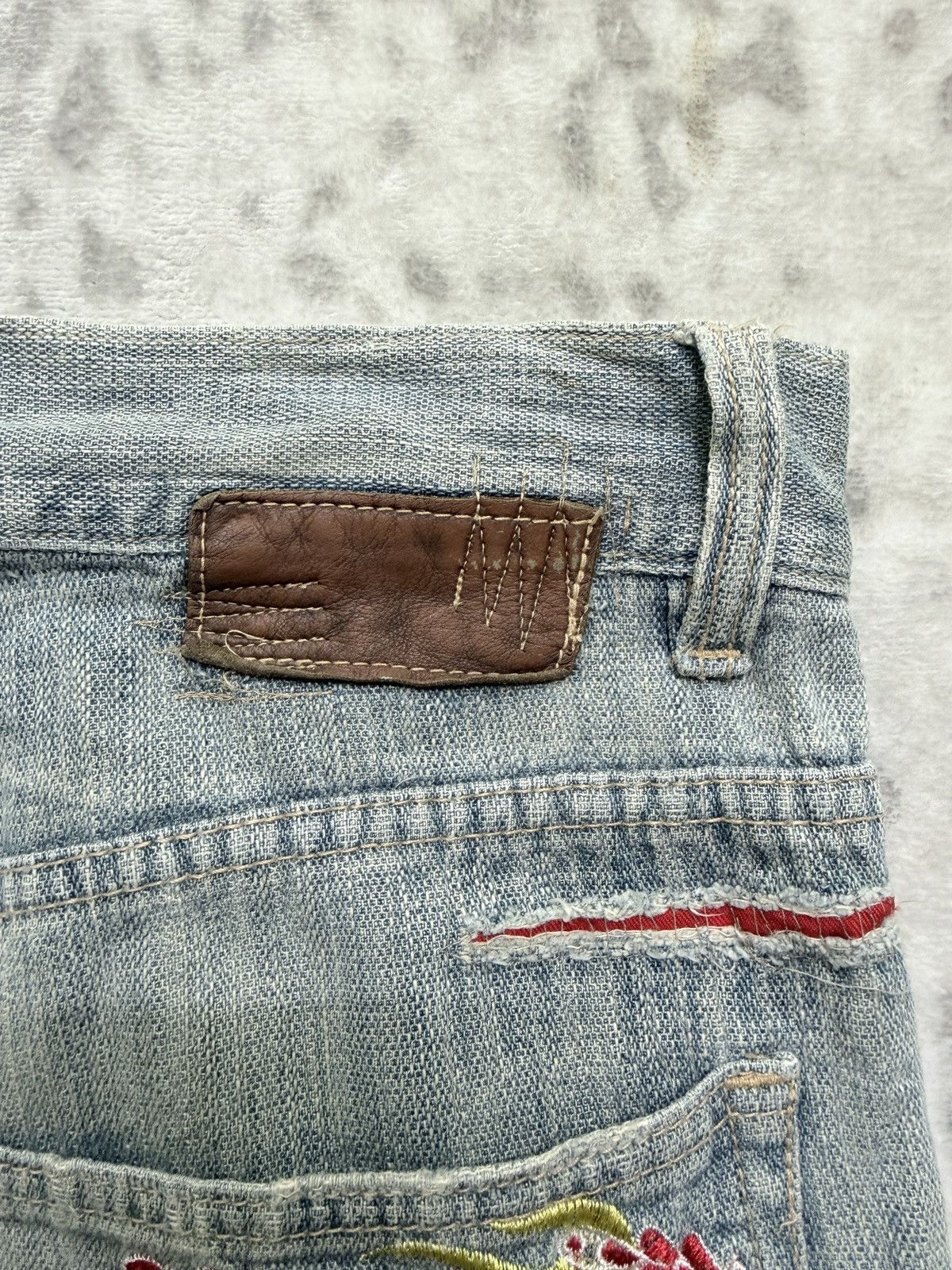 Vintage Gumu International Phoenix Embroidery Denim Y2K Straight Fit Size US 32 / EU 48 - 13 Thumbnail
