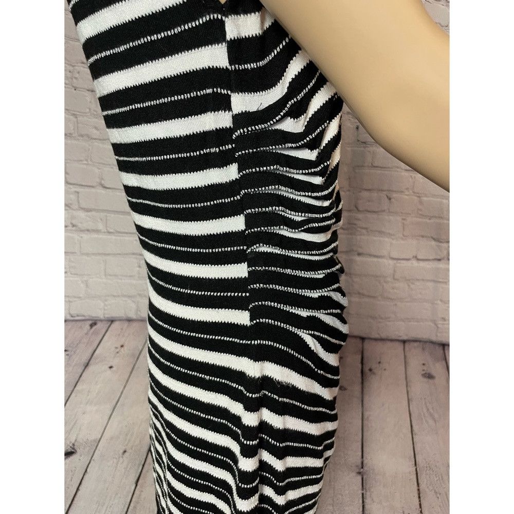 White House Black Market White House Black Market Striped Sleeveless Black White Min Size M / US 6-8 / IT 42-44 - 9 Thumbnail