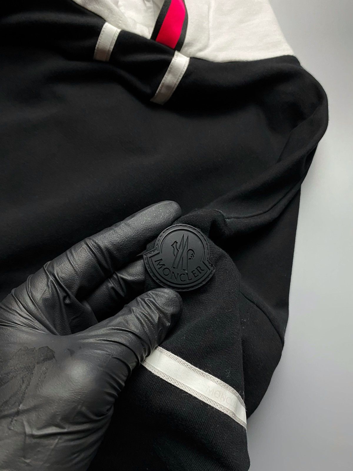 Moncler Moncler Crop Hoodie Size 152cm Size XS / US 0-2 / IT 36-38 - 6 Thumbnail