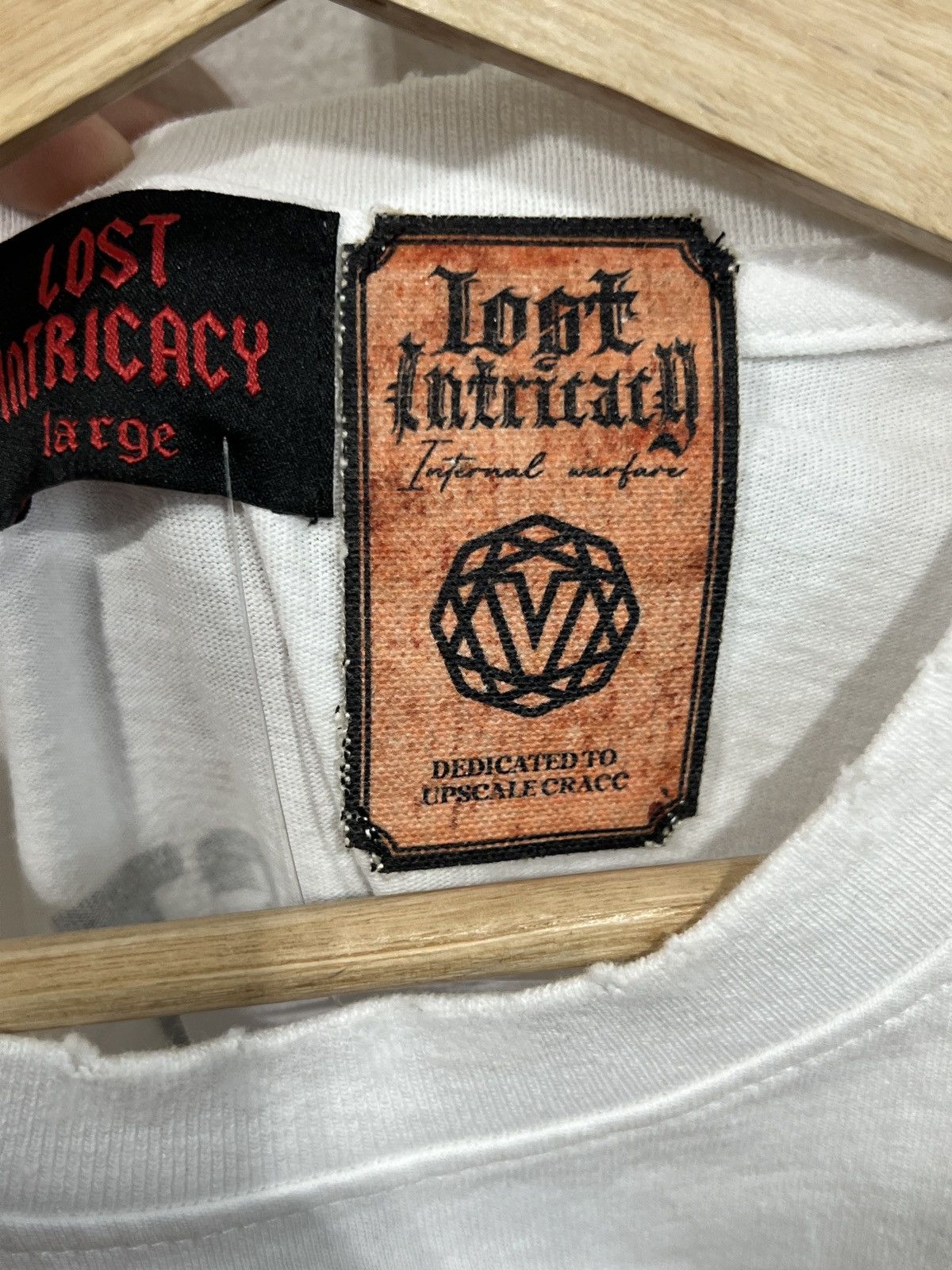 LOST INTRICACY Lost Intricacy Rhinestone White Tee Size US L / EU 52-54 / 3 - 4 Thumbnail