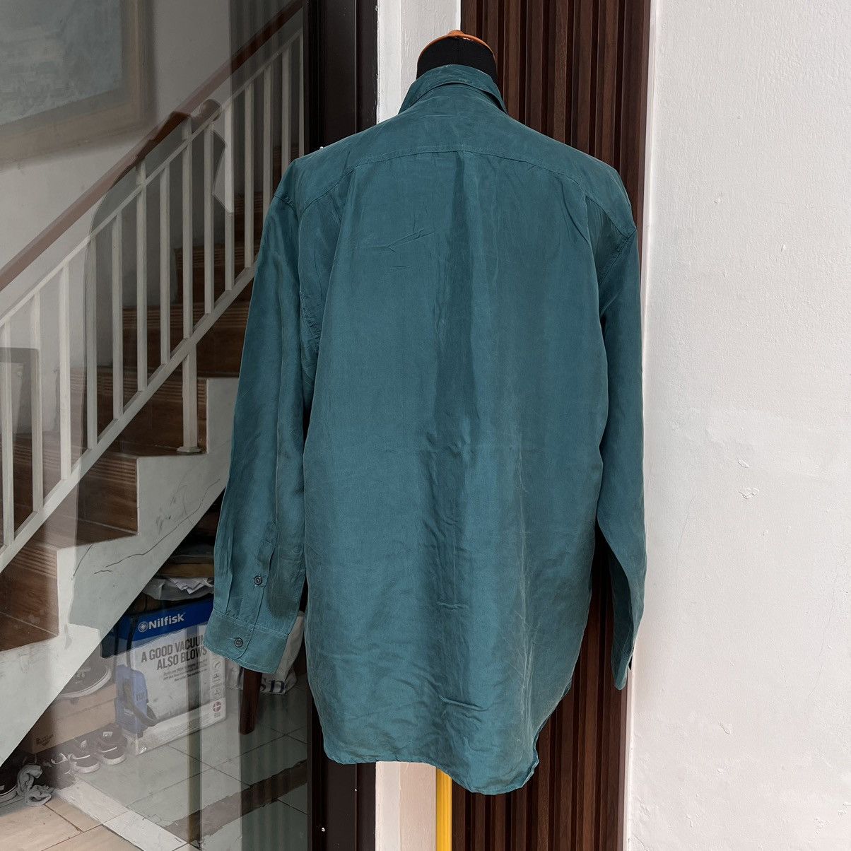 Pierre Balmain × Vintage 90s Pierre Balmain Paris Double Pocket Silk Shirt Size US L / EU 52-54 / 3 - 3 Thumbnail