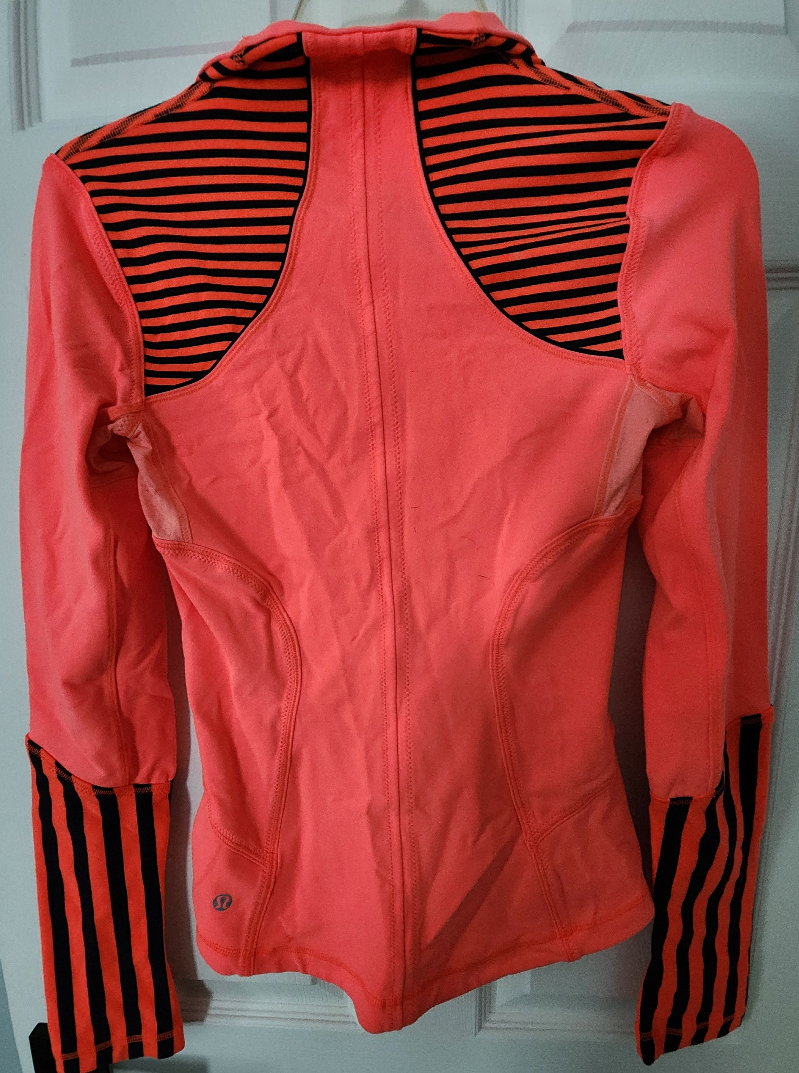 Lululemon Lululemon Stride Neon Coral Orange Define Forme Jacket 2 Size XS / US 0-2 / IT 36-38 - 2 Thumbnail