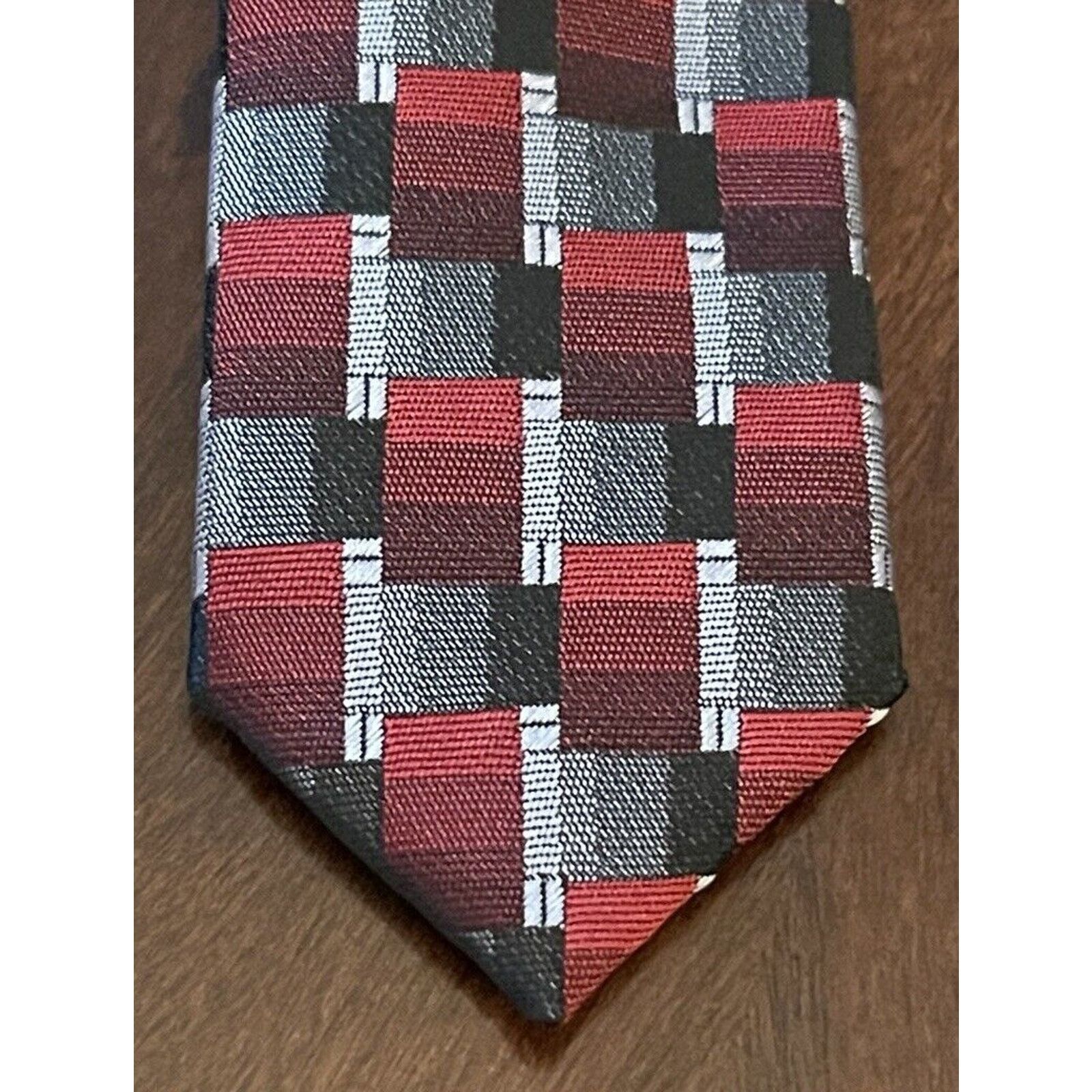 Croft & Barrow Croft & Barrow Red Gray Black 100% Polyester Made In China Size ONE SIZE - 6 Thumbnail