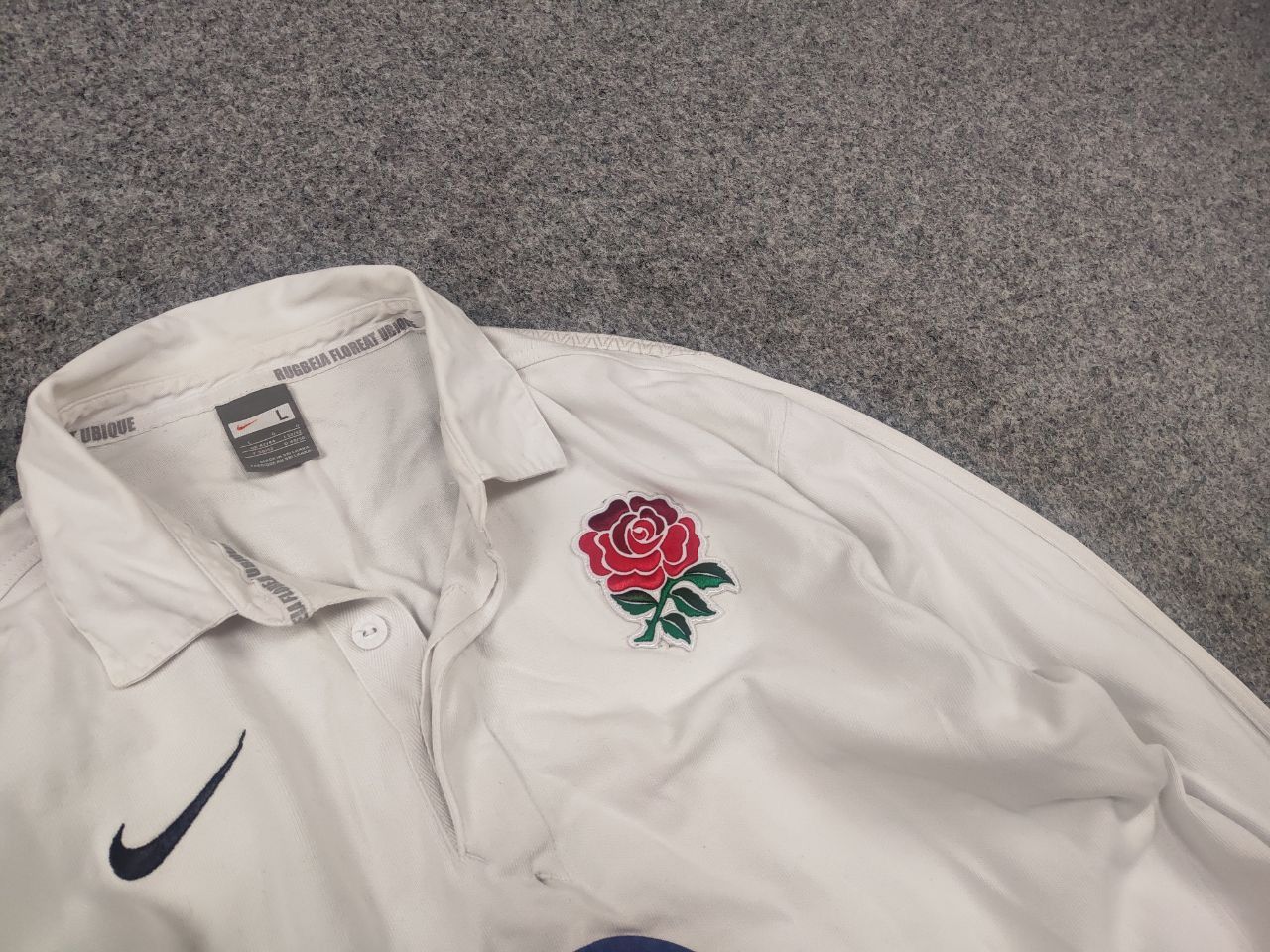 Nike Vintage Nike O2 Longsleeve Shirt England Rugby Team Jersey Size US M / EU 48-50 / 2 - 4 Thumbnail