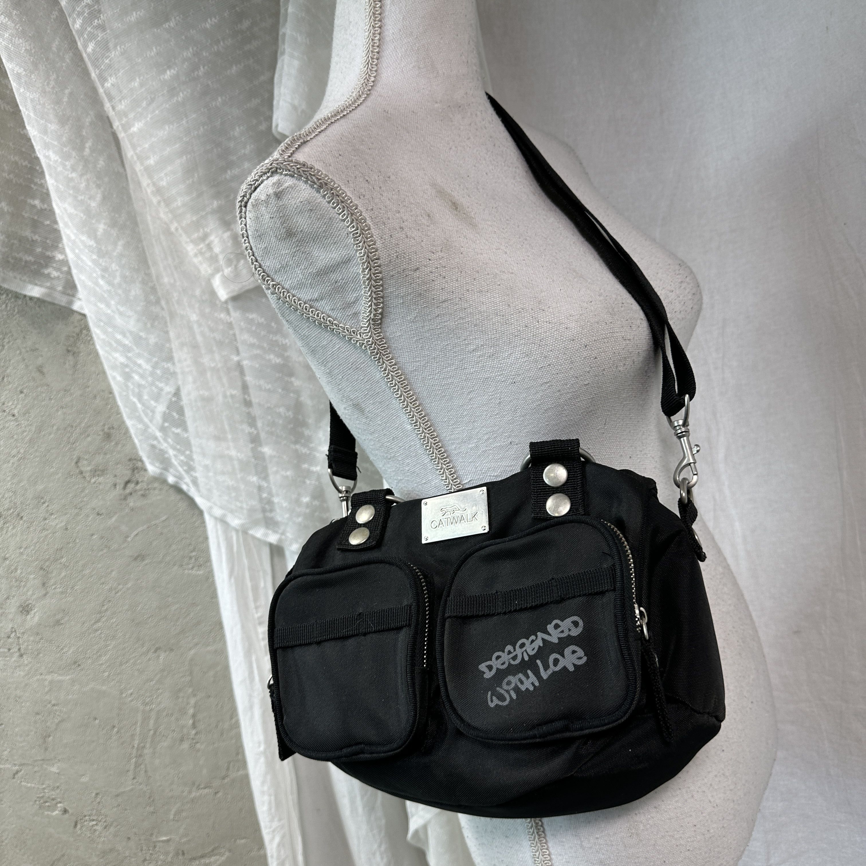 Vintage Vintage Avant Garde Grunge Cargo Catwalk Bag Y2K Size ONE SIZE - 1 Thumbnail