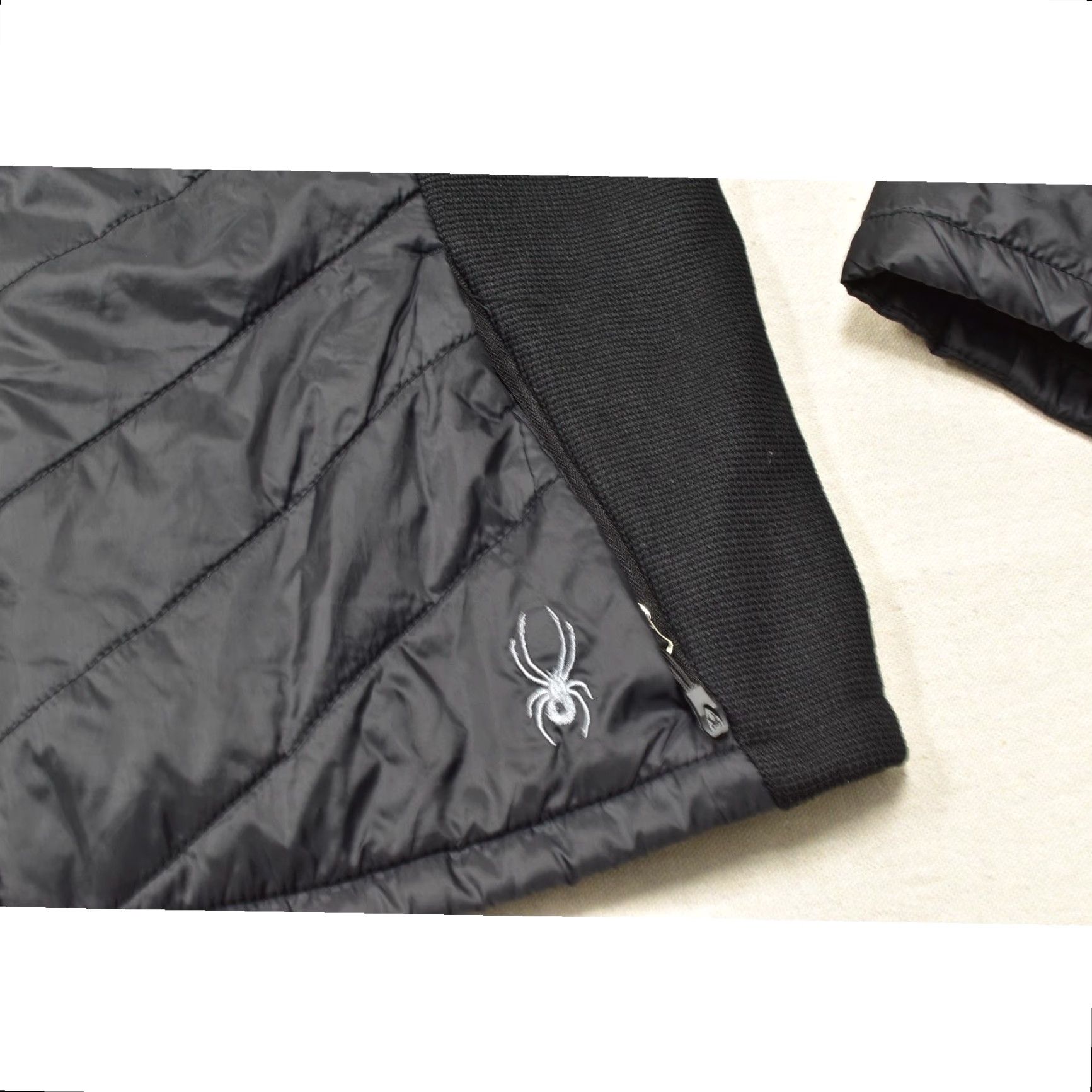 Spyder Spyder Women's Black Puffer Hooded Full Zip Jacket Regular M Polyester Regular Size M / US 6-8 / IT 42-44 - 5 Thumbnail