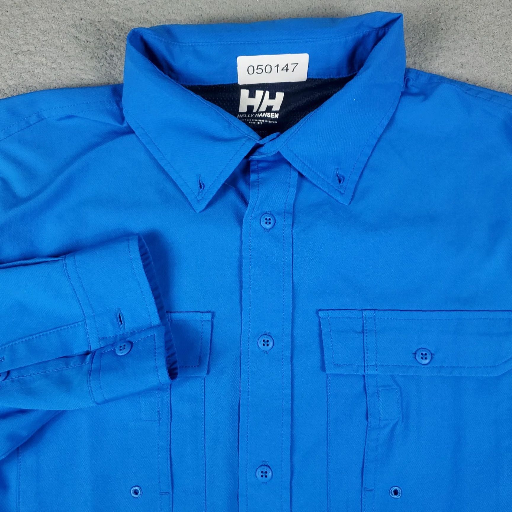 Helly Hansen Helly Hansen Shirt Mens Size M Blue Button-Up Long Sleeve Casual Business Formal Travel Workwear Size US M / EU 48-50 / 2 - 2 Thumbnail