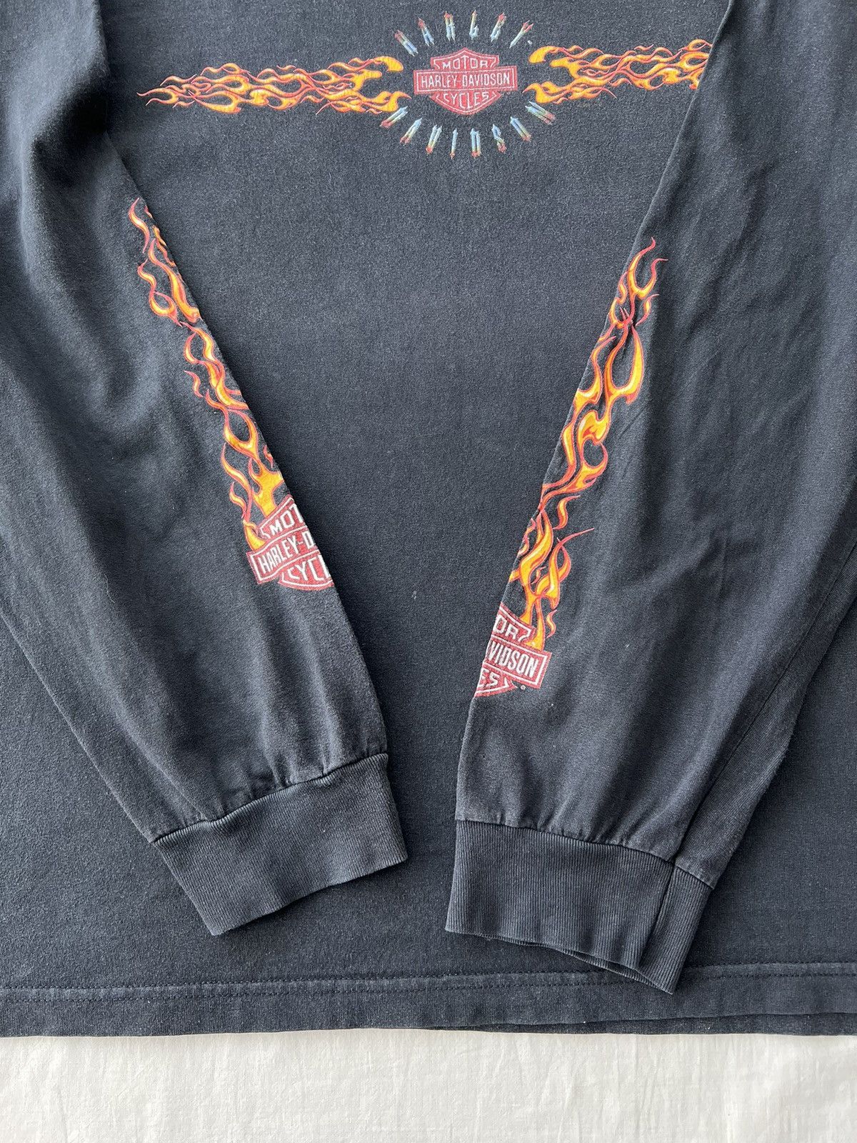 Harley Davidson Vintage 2001 Harley Davidson Fire Flame Eagle Long Sleeve Size US XXL / EU 58 / 5 - 13 Thumbnail