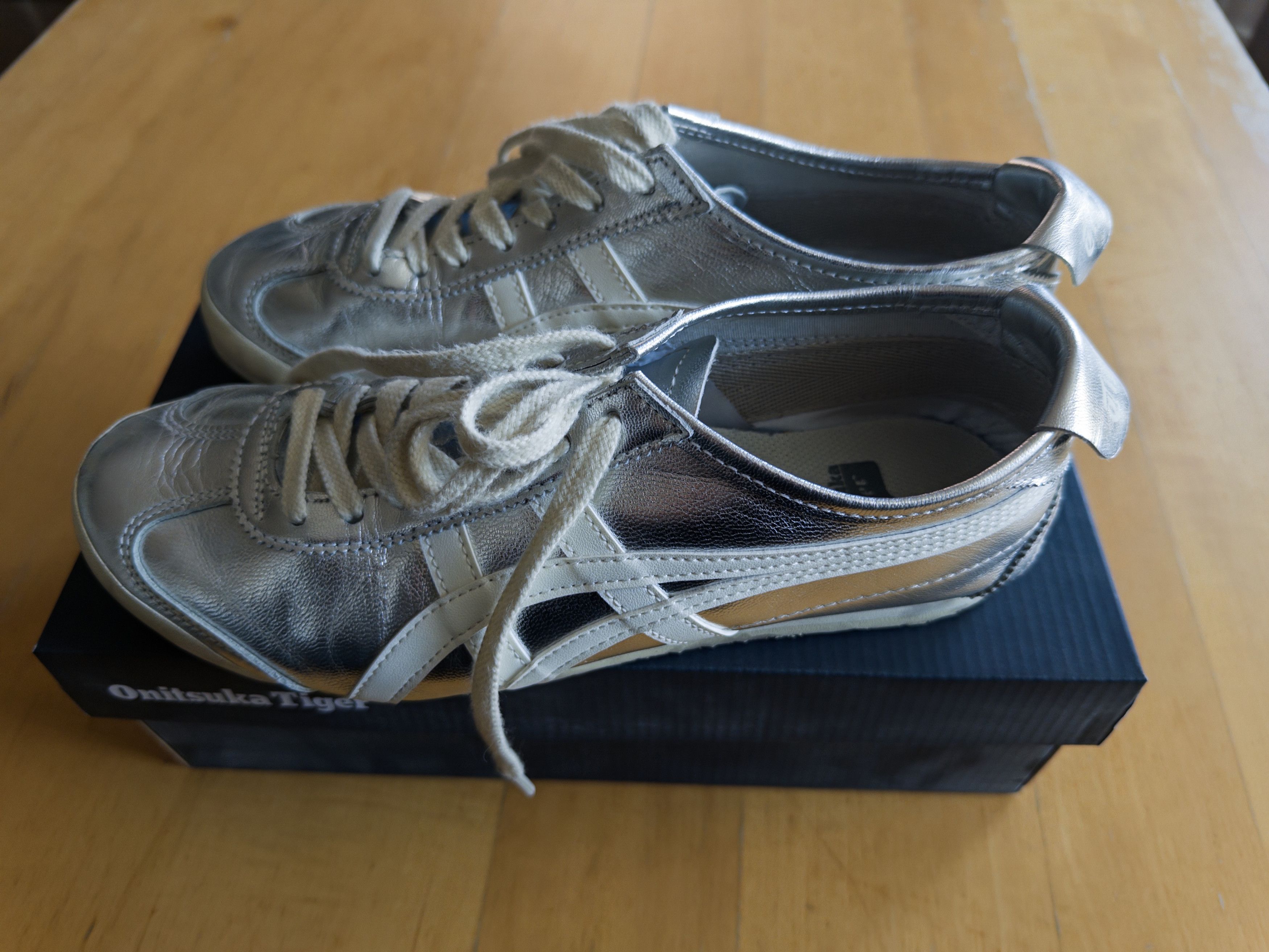 Onitsuka Tiger Mexico 66 - Silver/Off White Size US 9 / IT 39 - 2 Thumbnail