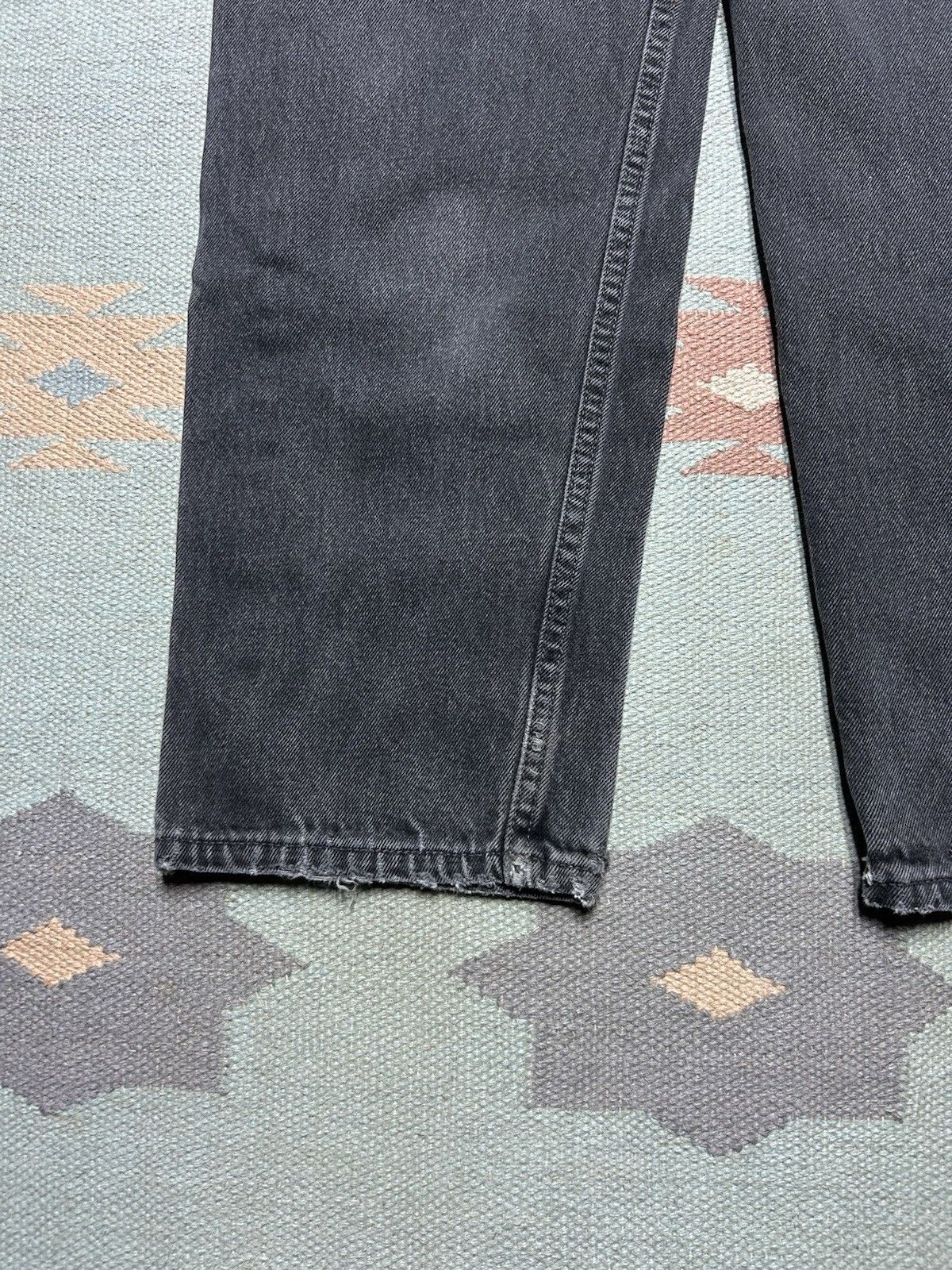 Vintage Vintage 90s Levi’s 550 jeans relaxed faded distressed 30x31 Size US 30 / EU 46 - 11 Thumbnail