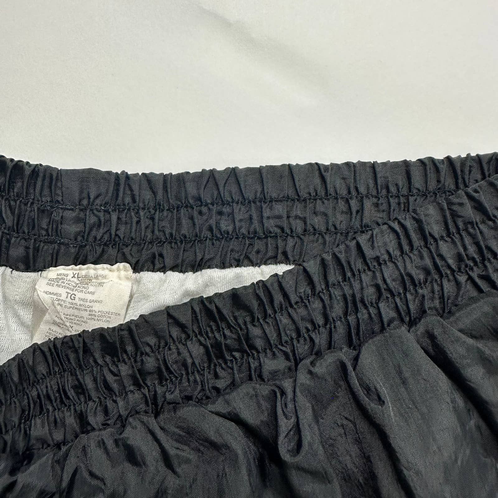 Japanese Brand × Vintage Vintage Baggy Black Retro Nylon Streetwear Sweatpants Size US 36 / EU 52 - 4 Thumbnail