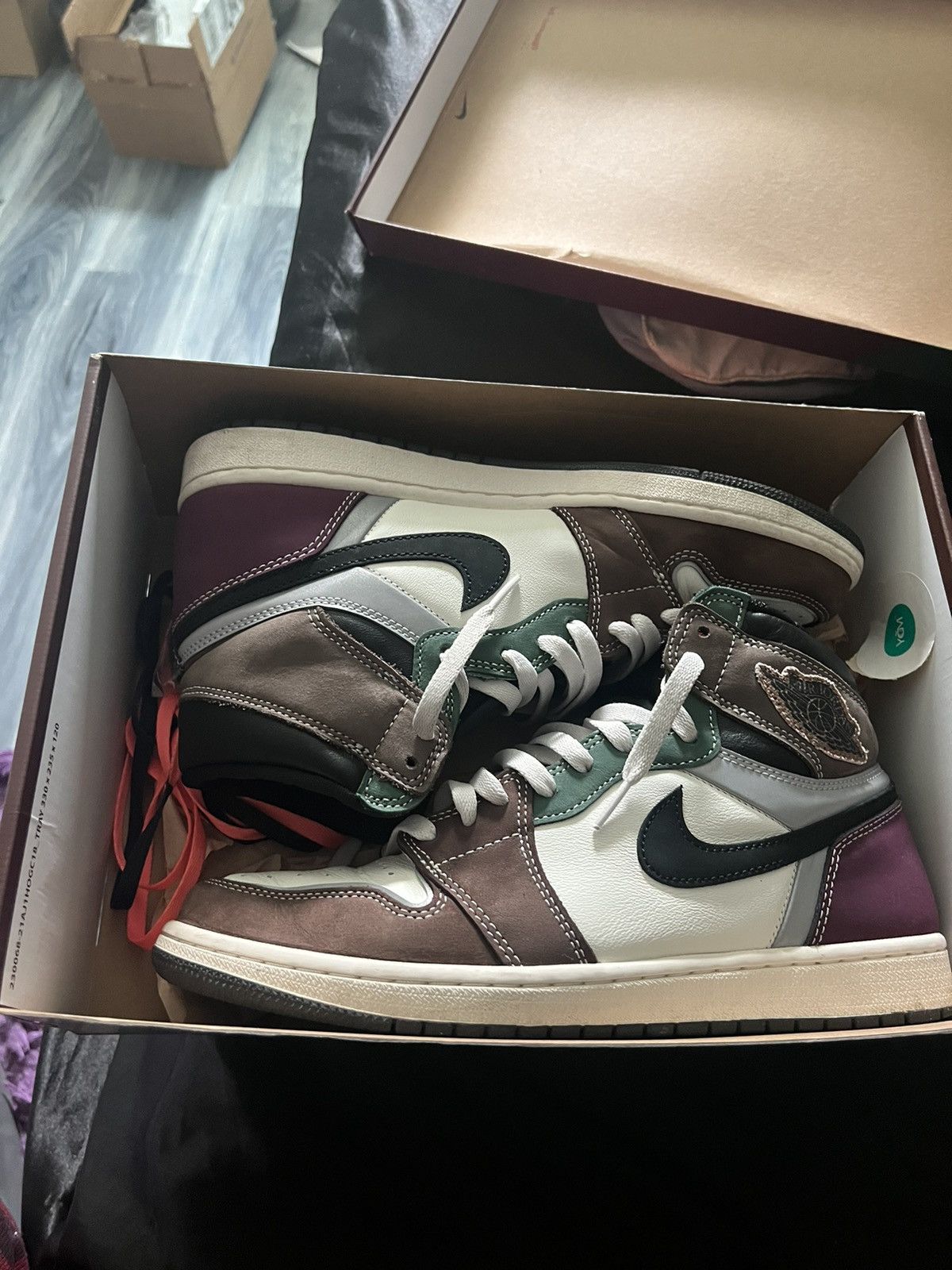 Air Jordan 1 High OG 'Hand Crafted'