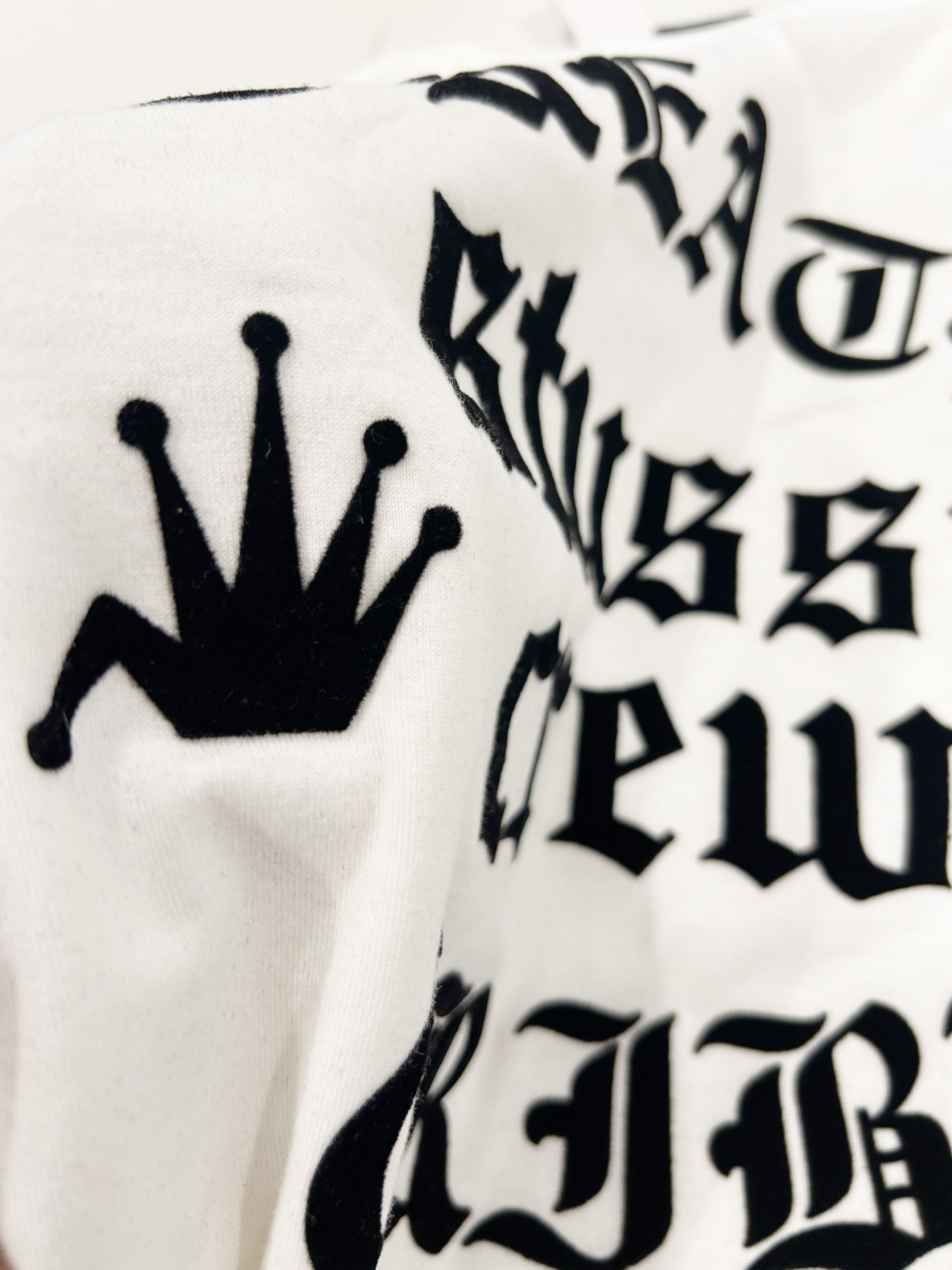 Stussy Crown Flocking T Shirt Size US S / EU 44-46 / 1 - 4 Thumbnail