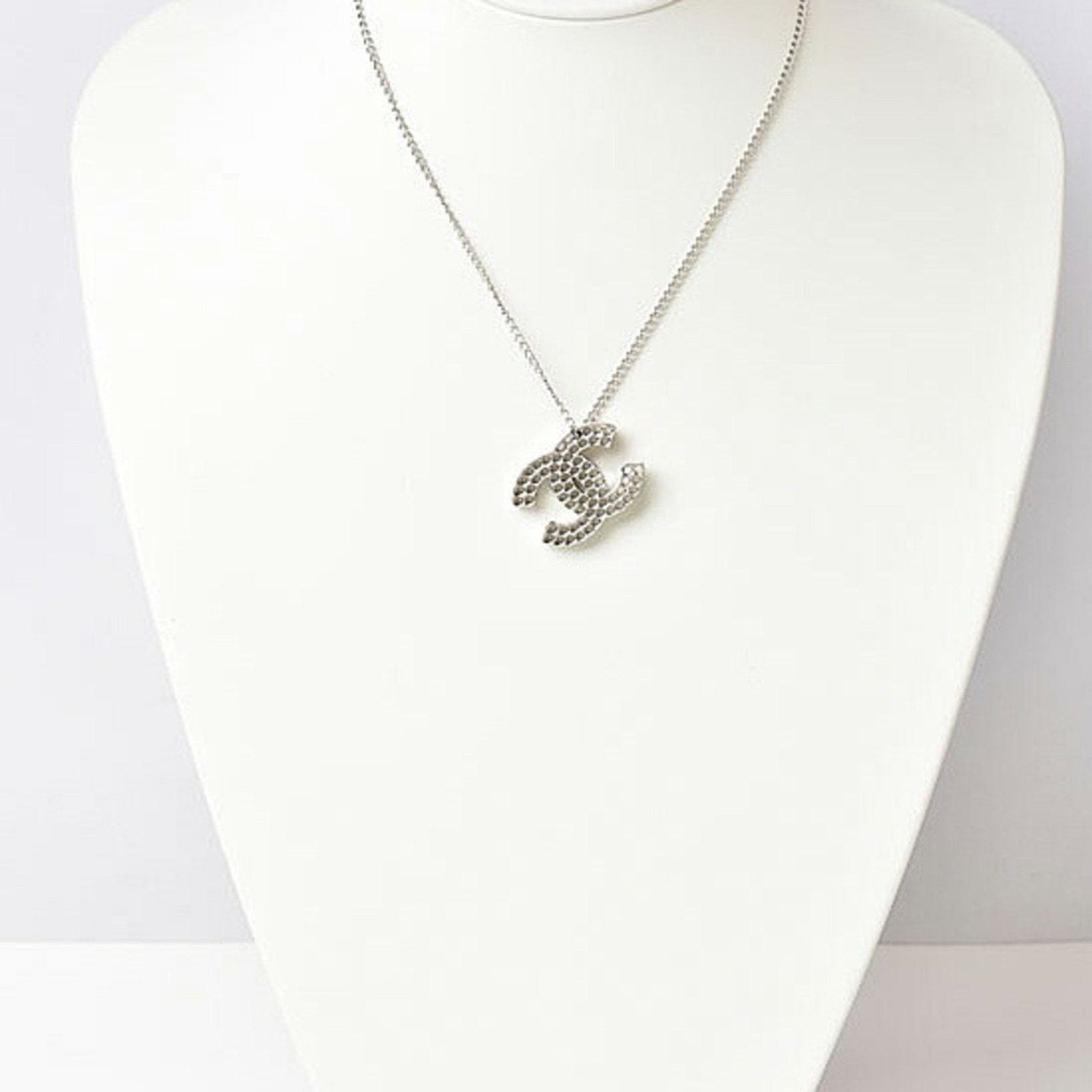 Chanel CC Logo Pendant NecklaceChain Style
