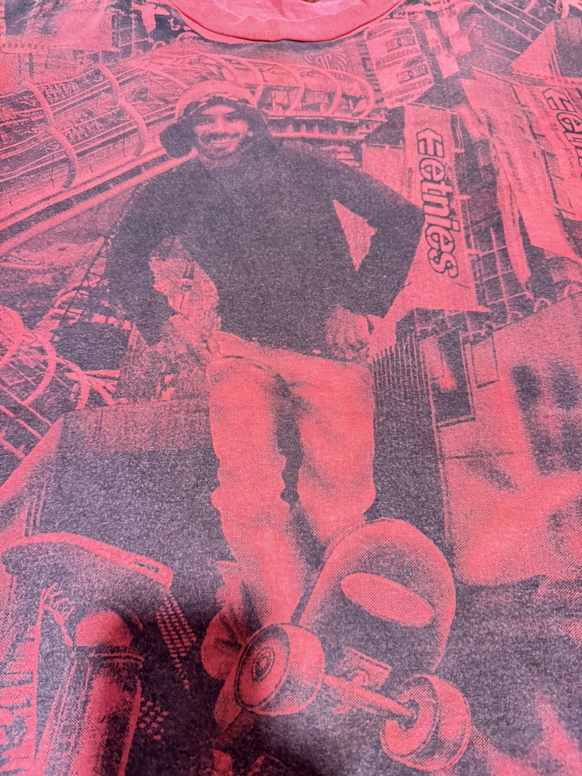 Vintage Vtg Etnis skateboarding tee Size US L / EU 52-54 / 3 - 4 Thumbnail