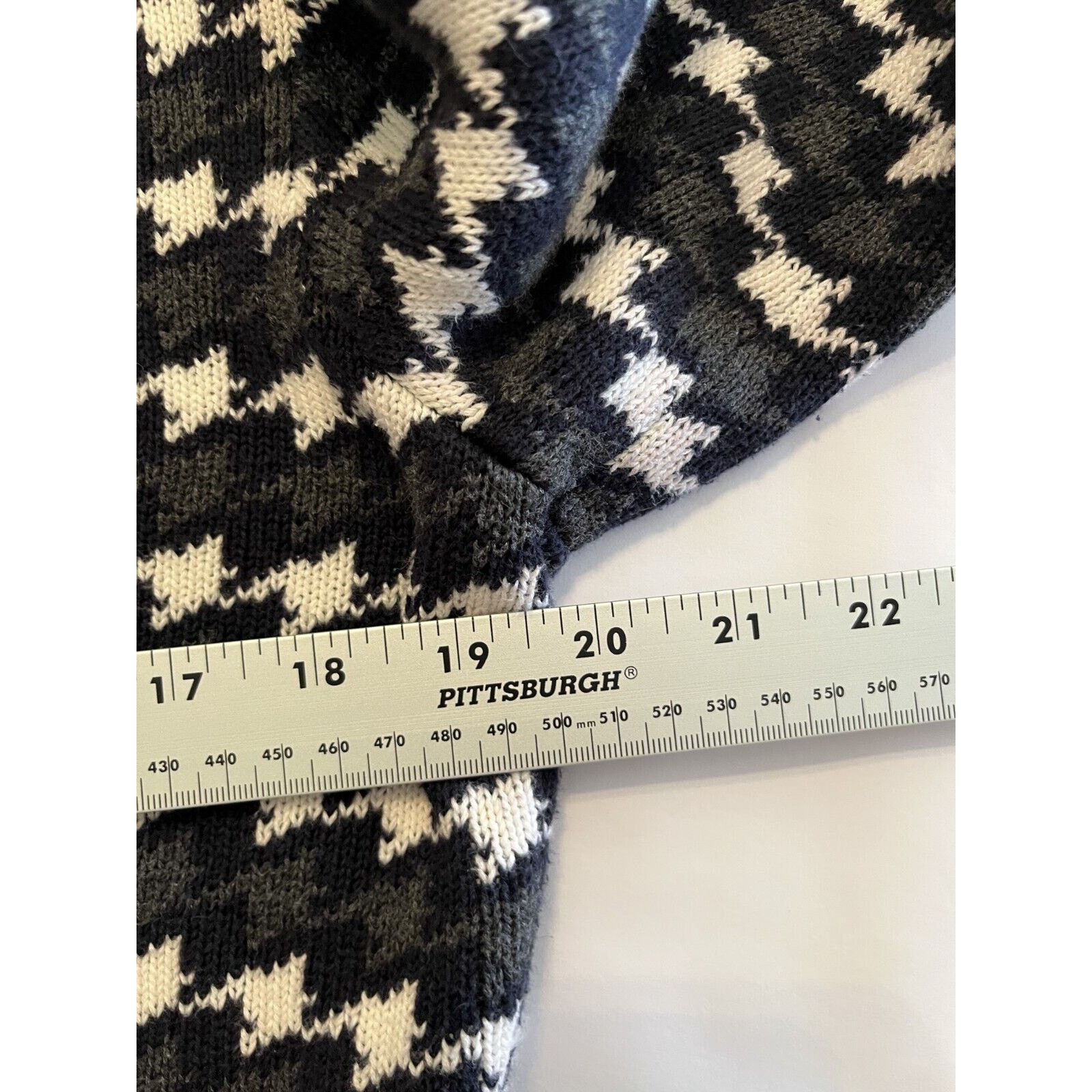 Tommy Hilfiger VTG Y2K Tommy Hilfiger Houndstooth Cardigan Japan Women’s L Size L / US 10 / IT 46 - 6 Thumbnail