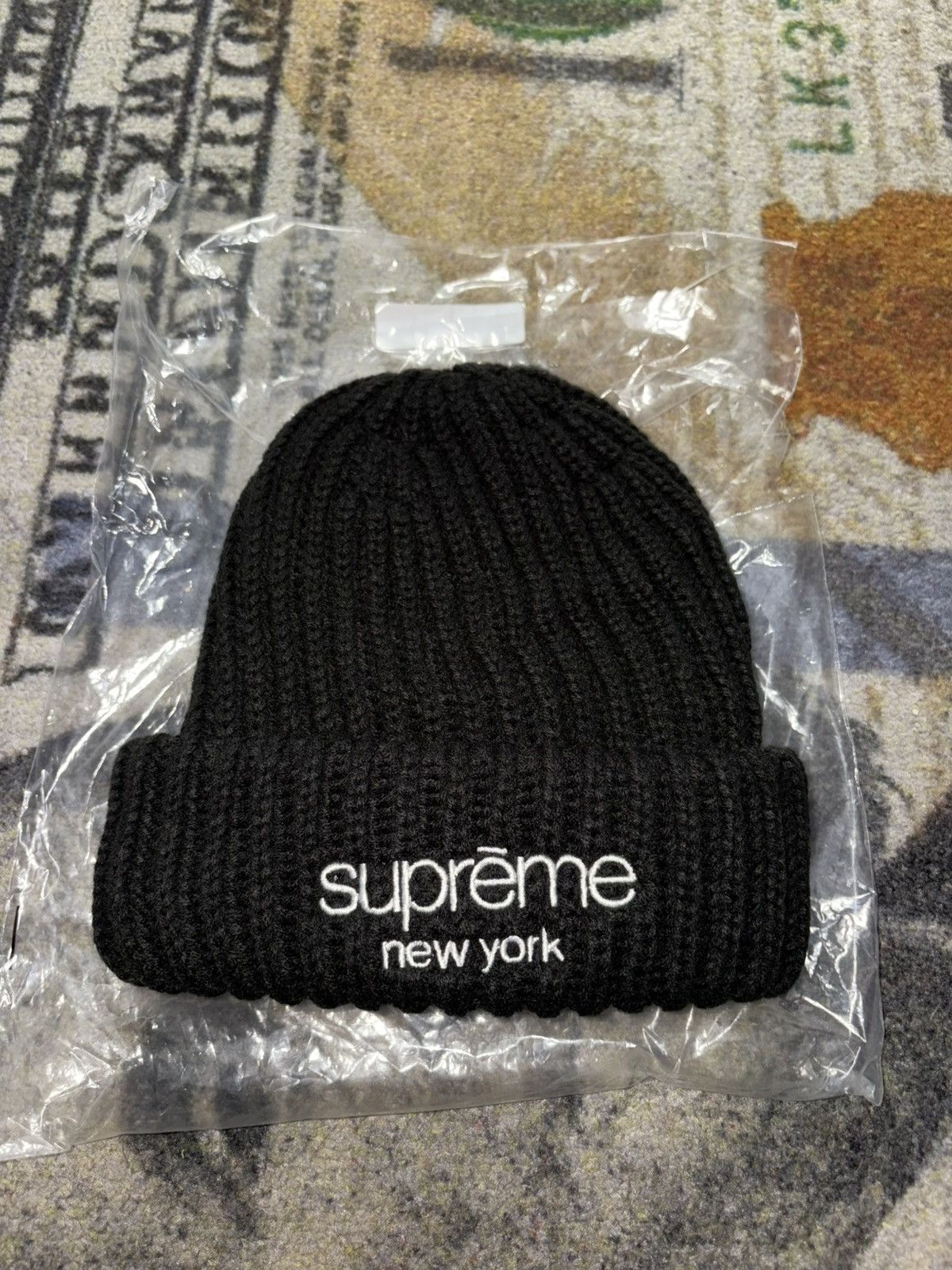 Supreme Supreme Chunky Rib Classic Logo Beanie Size ONE SIZE - 1 Thumbnail