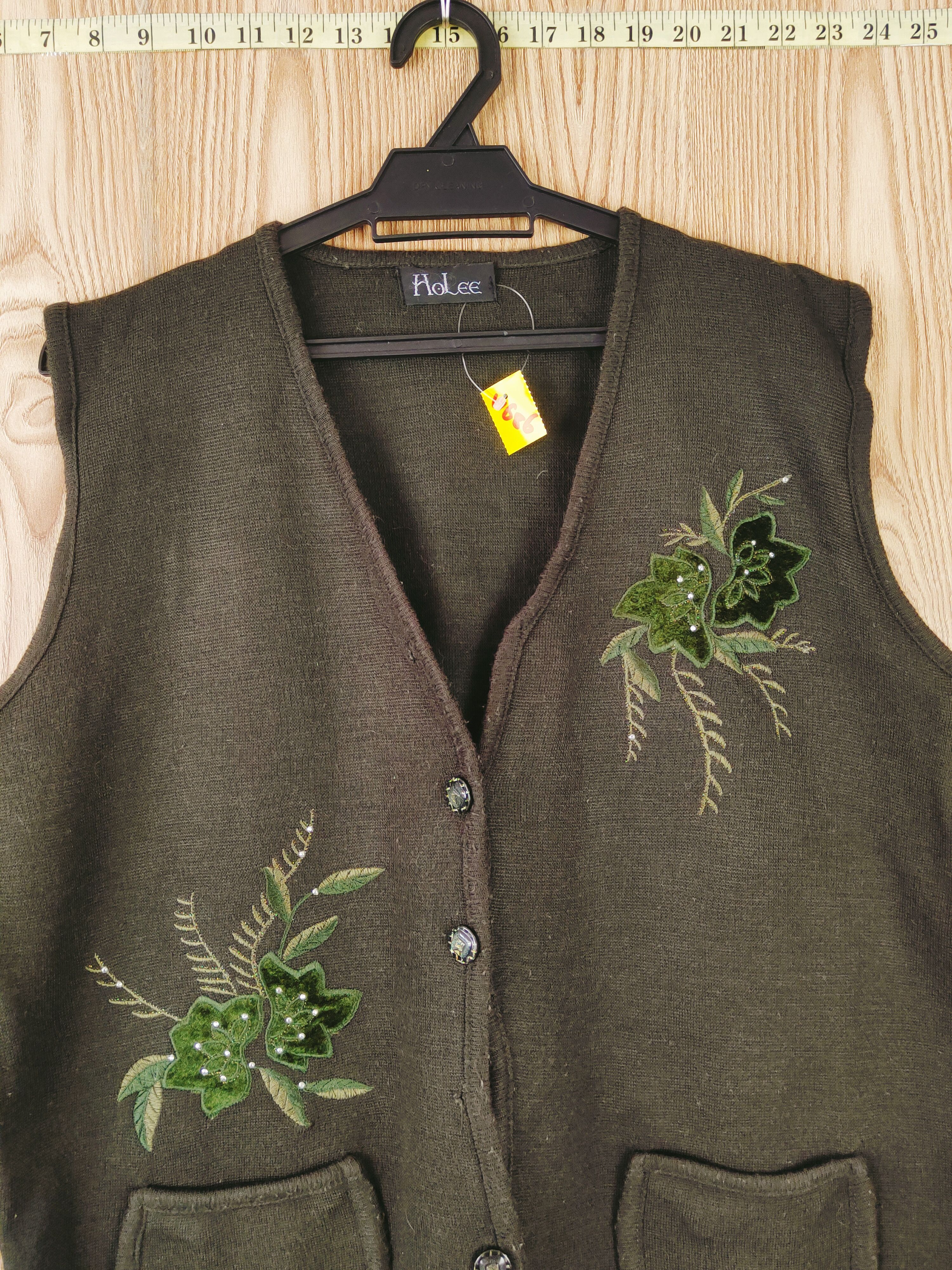 Homespun Knitwear × Japanese Brand × Vintage Holee Dark Green Knitwear Button Up Vests #W686 Size L / US 10 / IT 46 - 2 Thumbnail