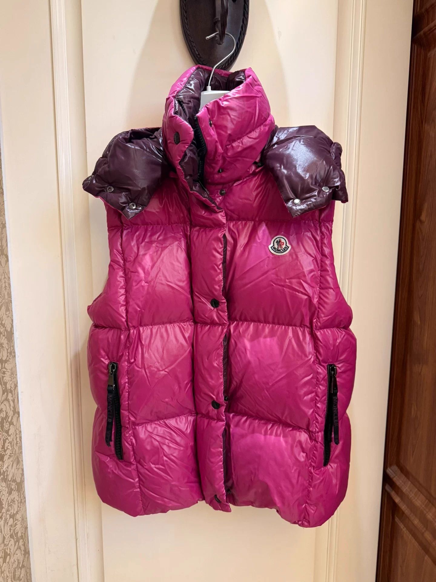 Moncler Moncler Luzule down vest Wmns 0 98N Auth Size XS / US 0-2 / IT 36-38 - 1 Thumbnail