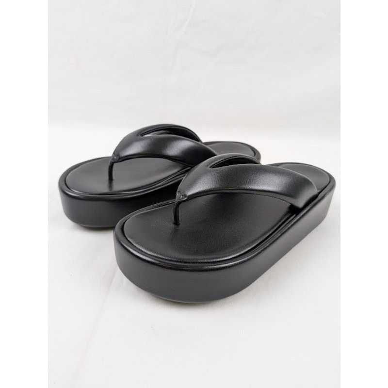 Balenciaga o1rshd1 Rise Thong Smooth Nappa/ Logo Slides in Black Size US 9 / IT 39 - 10 Thumbnail