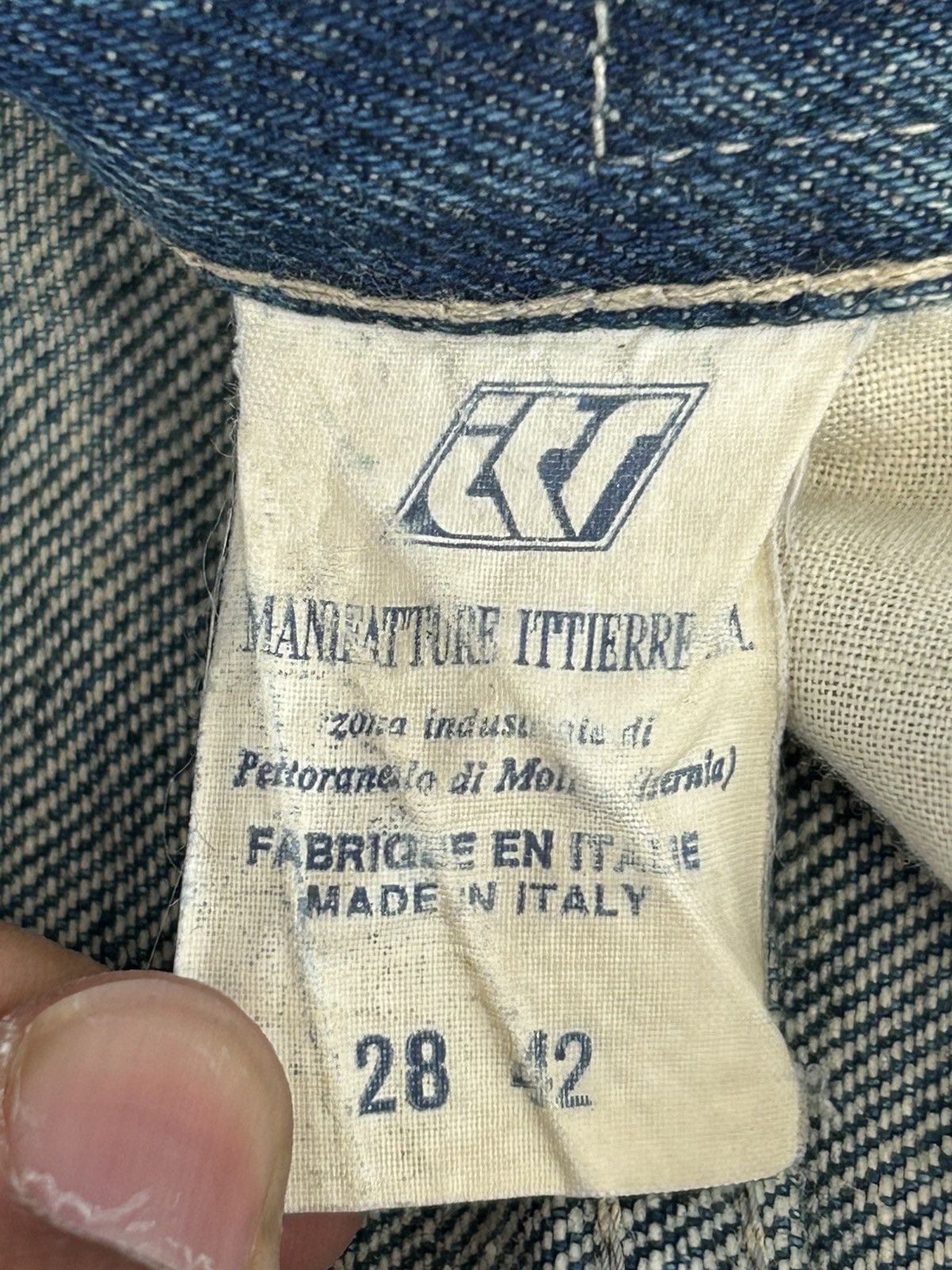 Versace Jeans Couture Versace Jeans Vintage Italy Denim Size US 28 / EU 44 - 13 Thumbnail