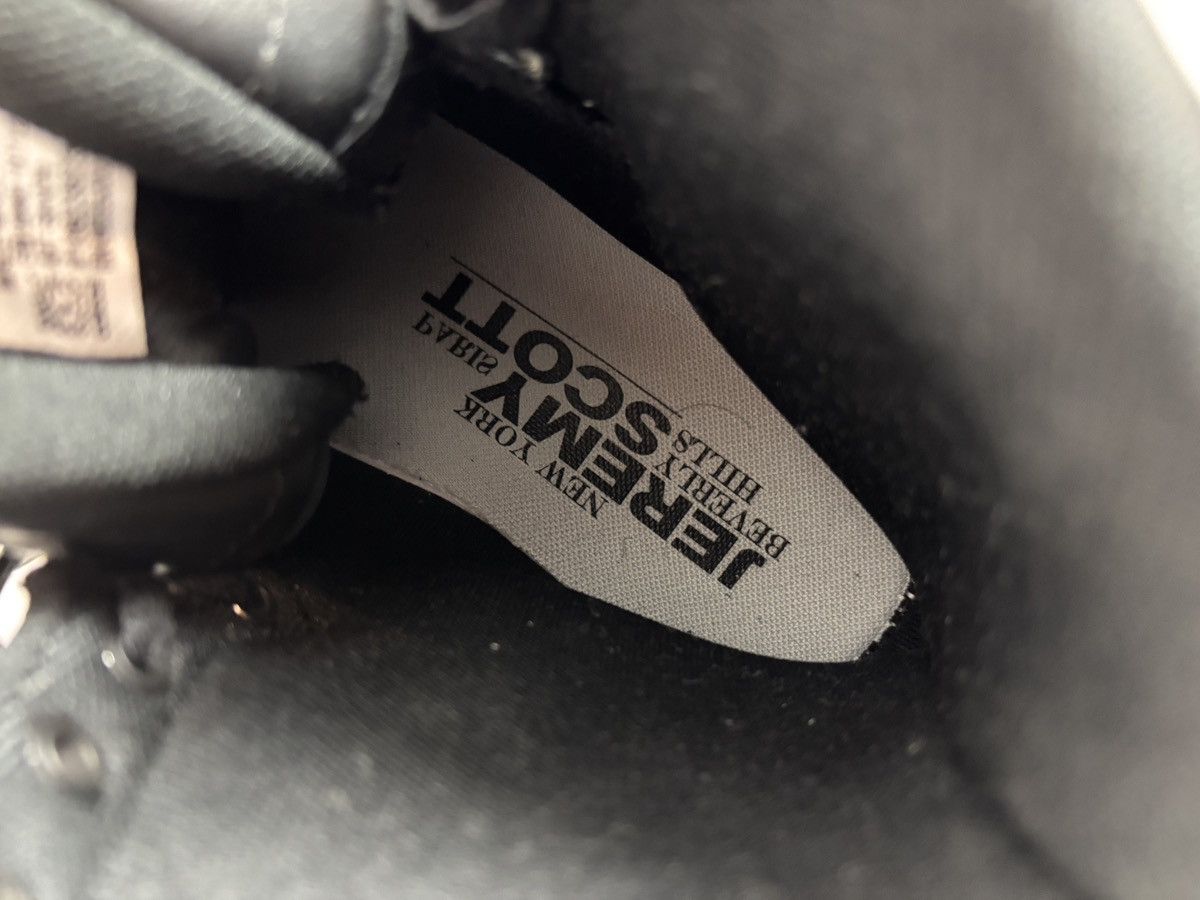 Adidas × Jeremy Scott adidas x Jeremy Scott JS Forum Hi Silver Buckle Size US 8.5 / EU 41-42 - 11 Thumbnail