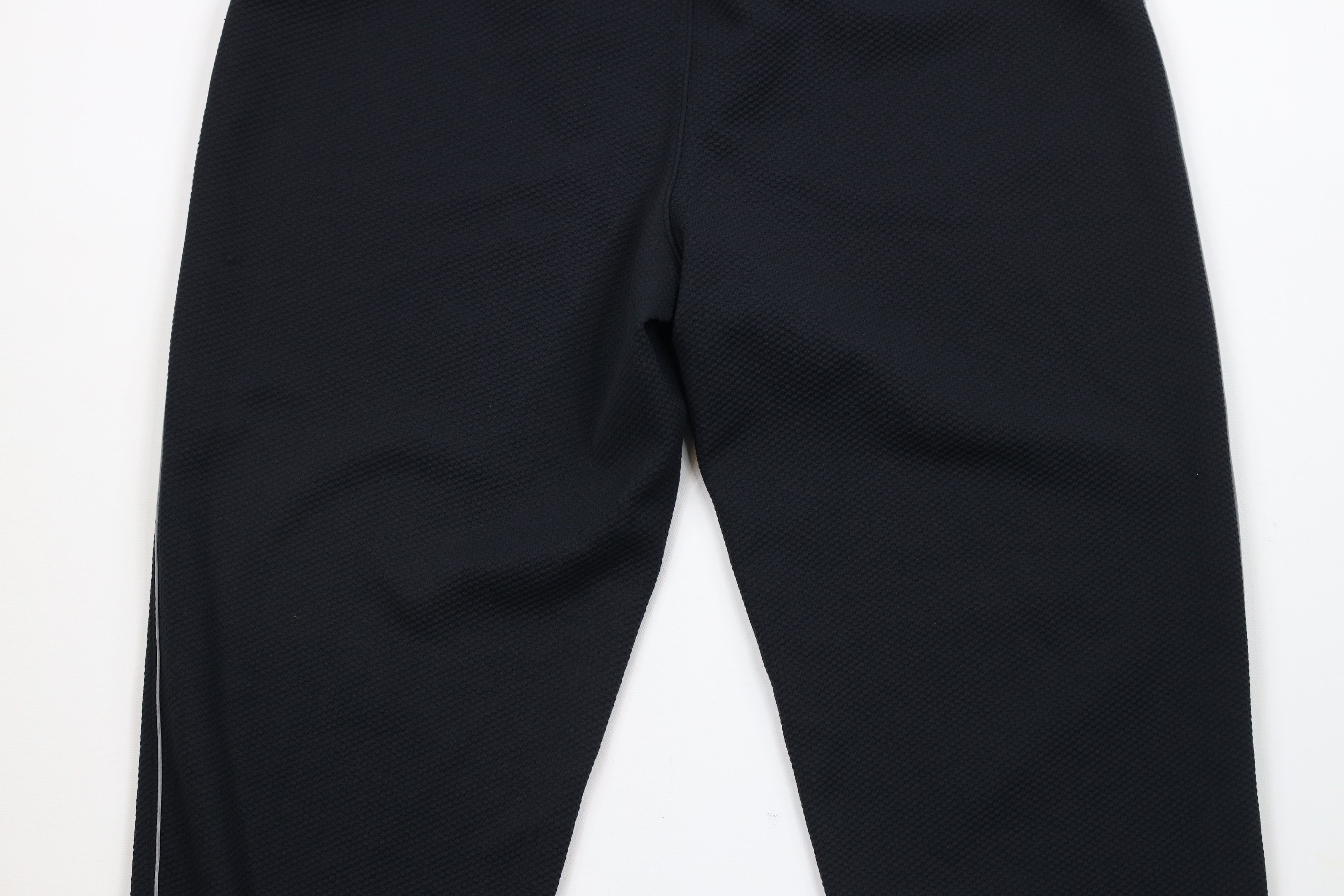 Reebok × Vintage Vintage Reebok Logo Thermal Waffle Knit Tapered Leg Pants Size US 36 / EU 52 - 11 Thumbnail