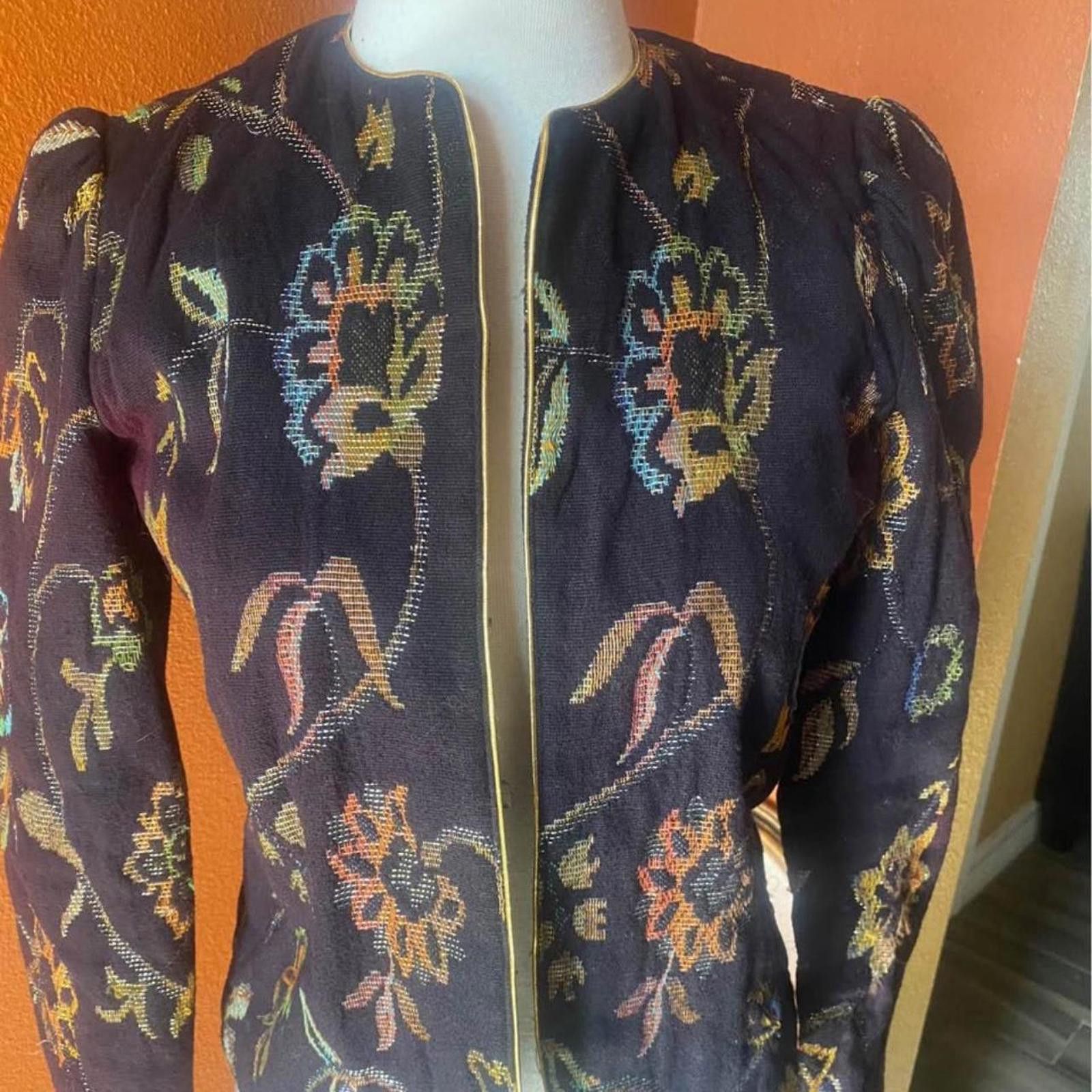 Other Vintage tapestry cardigan small Size S / US 4 / IT 40 - 1 Thumbnail