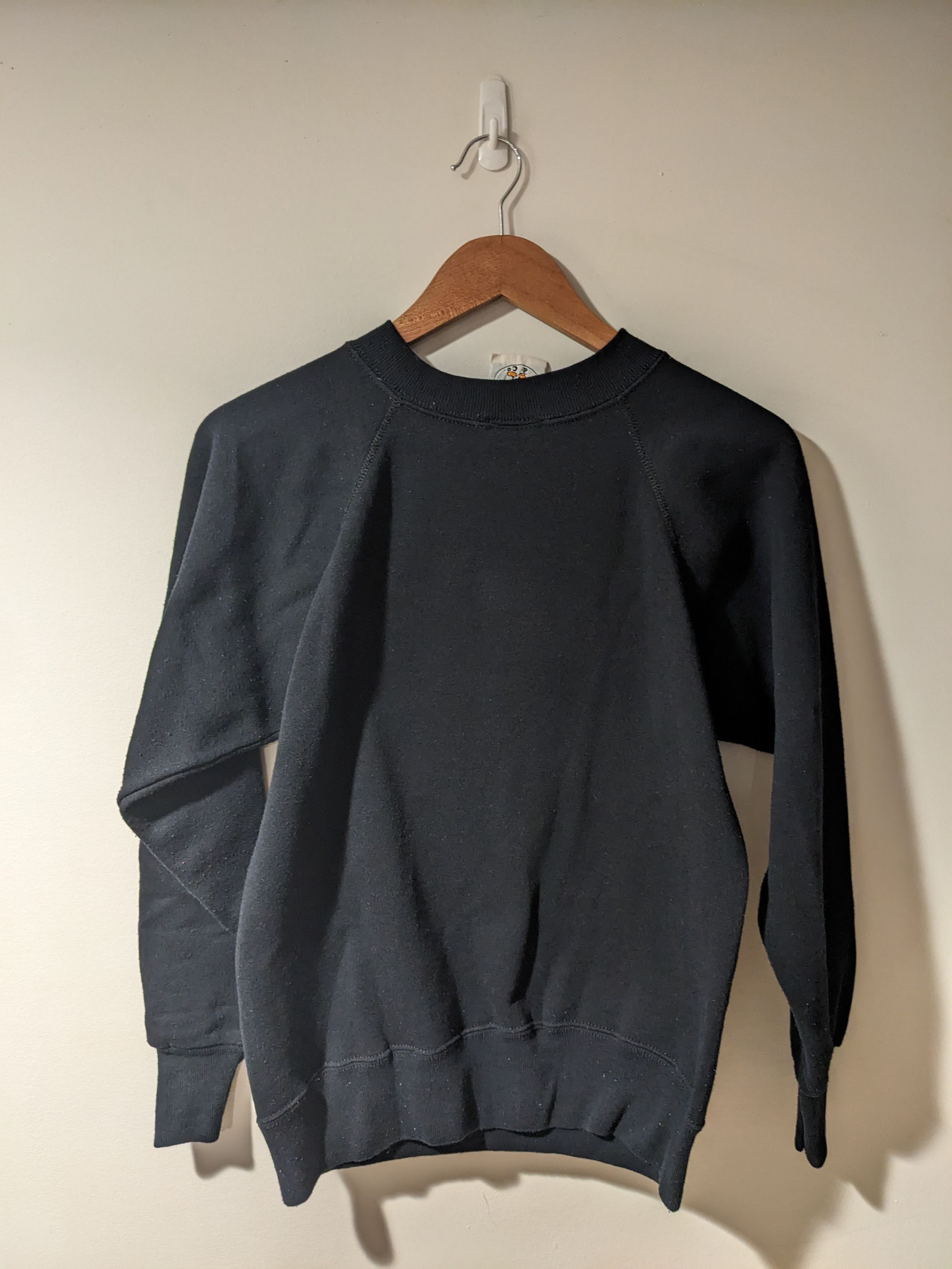 Disney × Vintage Vintage 90s Mickey Mouse & Co Classic Small Sweatshirt Size US S / EU 44-46 / 1 - 5 Thumbnail