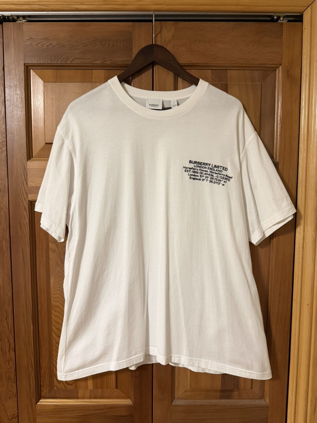 Burberry Burberry Abel Coordinates Logo Tee White Size US L / EU 52-54 / 3 - 1 Thumbnail