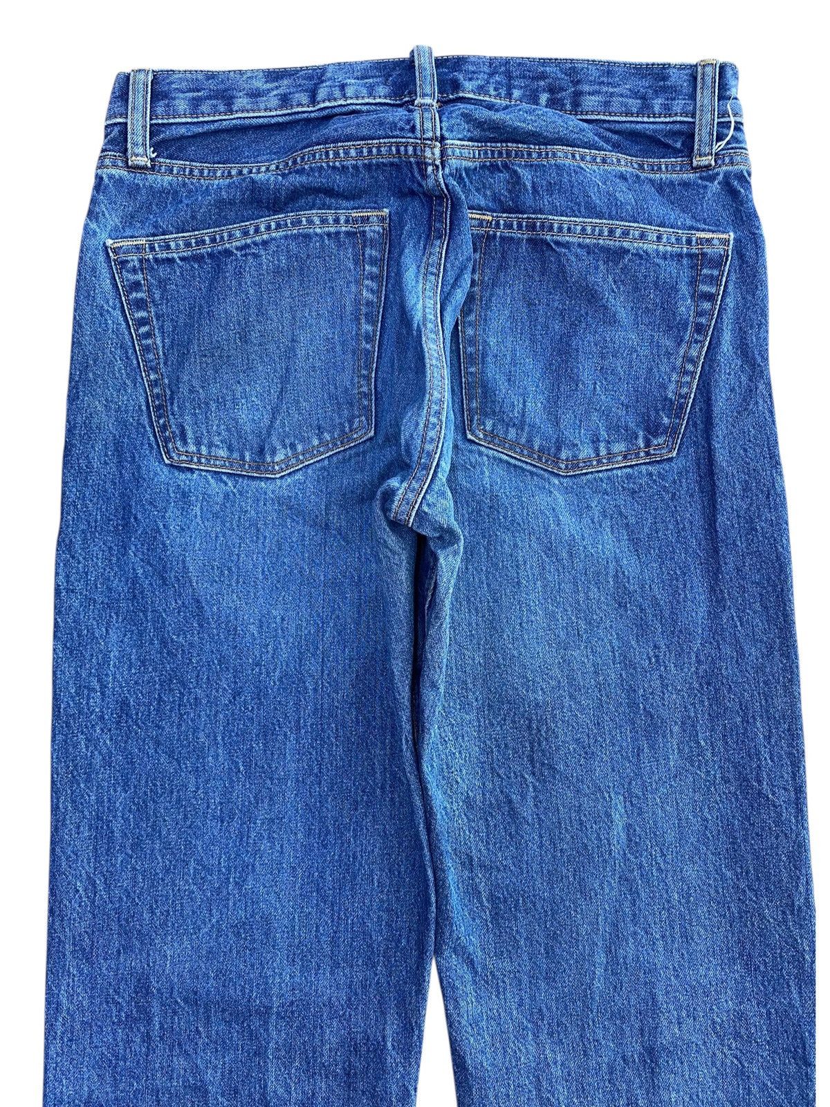 Uniqlo Uniqlo Faded Blue Light Blue Wash Style Loose Jeans Size US 30 / EU 46 - 4 Thumbnail