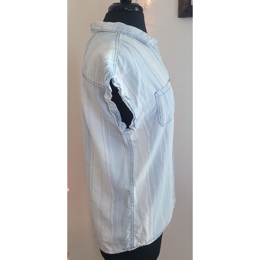 Mossimo Mossimo Striped Lyocell Blouse Blue White Button Front M Size M / US 6-8 / IT 42-44 - 4 Thumbnail