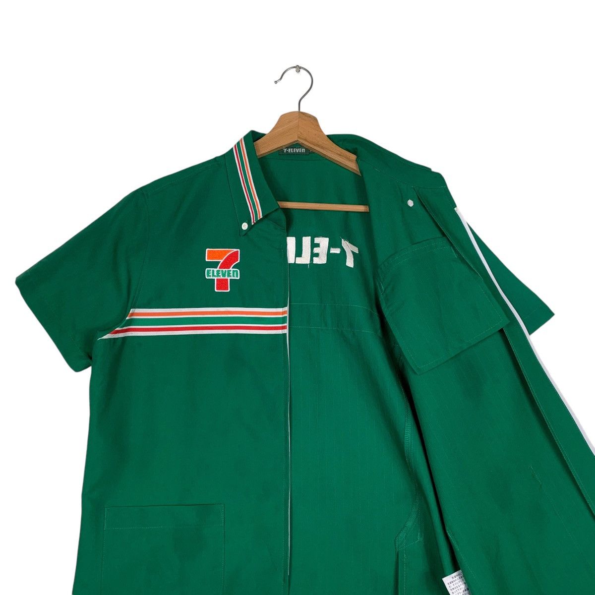 Japanese Brand Vintage 7 Eleven Japan Uniform Zipper Shirt Size US L / EU 52-54 / 3 - 10 Thumbnail