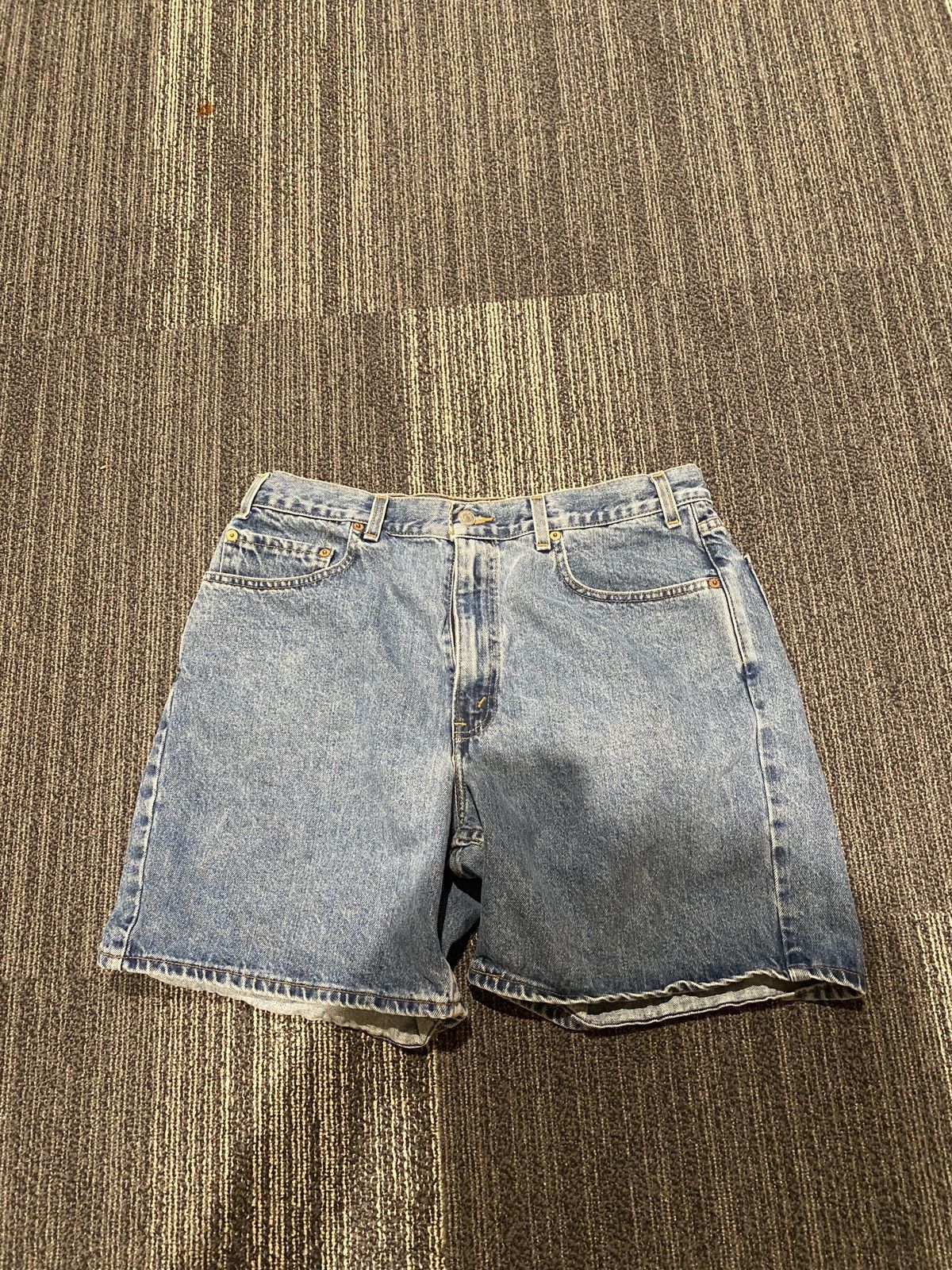 Levi's × Vintage Vintage Levi’s 550 Jean Shorts Tab 2003 Jorts Relaxed Denim Size US 36 / EU 52 - 1 Thumbnail