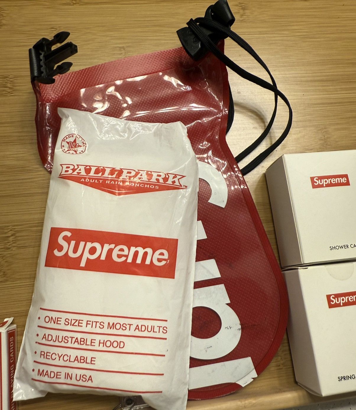 Supreme Supreme Accessories Bundle 9 Items Shower Caps etc Size ONE SIZE - 11 Thumbnail
