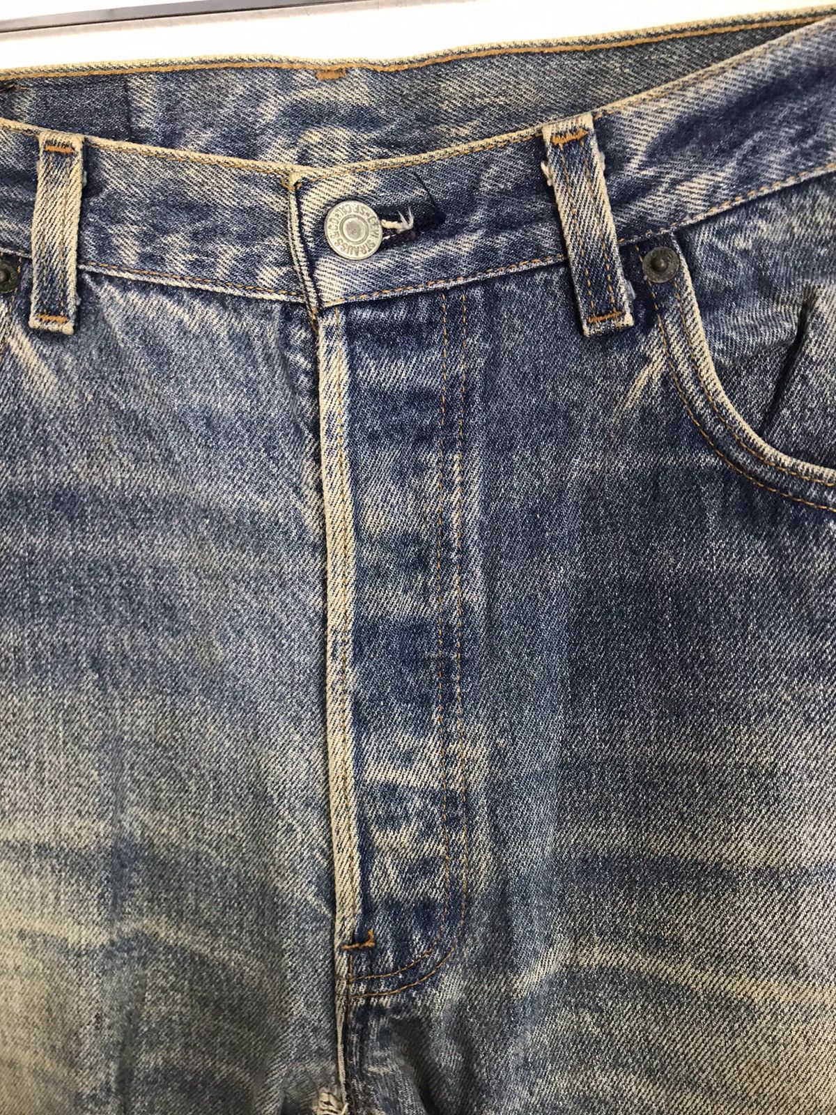 Levi's Vintage Clothing Levi's 80s Lot 501 Buttonfly Indigo Denim Beauty Fade Jeans Size US 35 - 4 Thumbnail