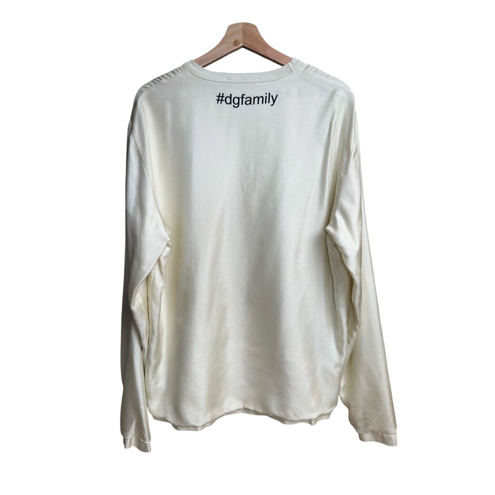 Dolce & Gabbana Rare Dolce and Gabbaba L/S Beige Silk Tee "#dgFamily" - Mint Size US M / EU 48-50 / 2 - 2 Thumbnail
