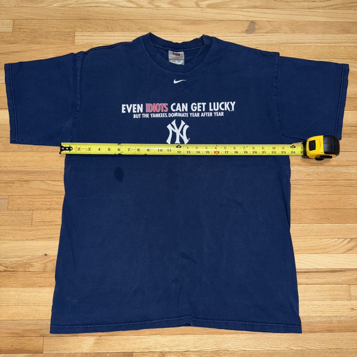 New York Yankees Vintage Yankees Center Nike Logo Shirt Size US XL / EU 56 / 4 - 4 Thumbnail