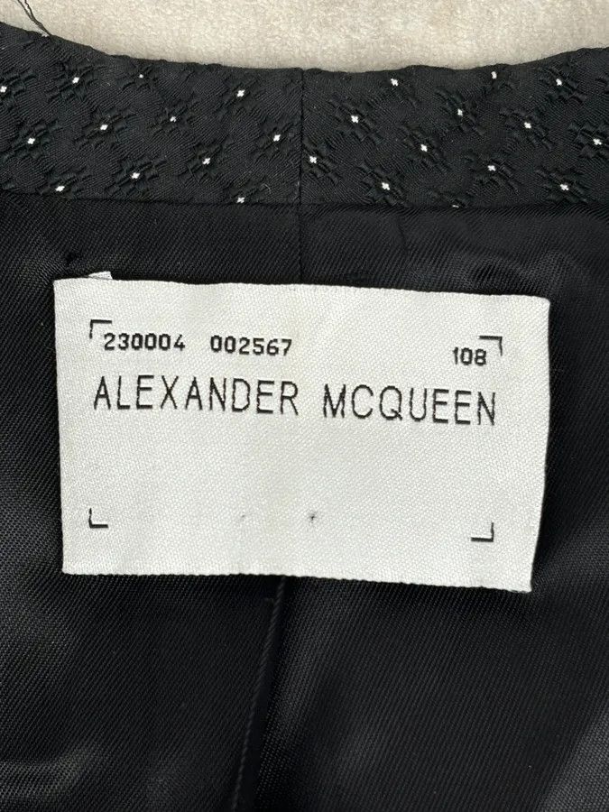 Alexander McQueen 2000s Alexander McQueen Black Wool Studded Blazer Size S / US 4 / IT 40 - 10 Thumbnail