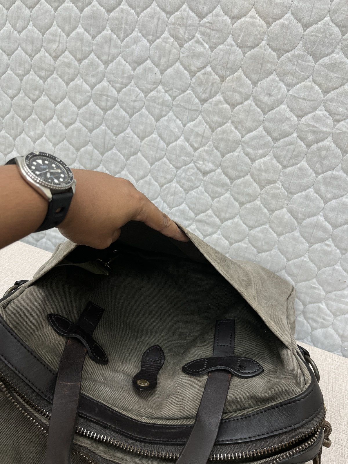 Filson 🔥🔥🔥STEALS FILSON RUGGED TWILL BAG Size ONE SIZE - 25 Thumbnail