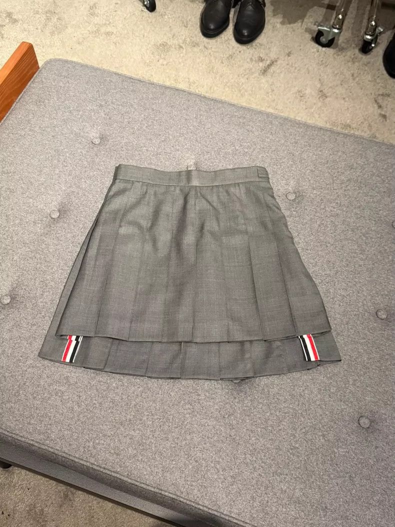 Thom Browne Thom browne Pleated skirt 2504-Nextarrow Size 25" / US 0 / IT 36 - 3 Thumbnail