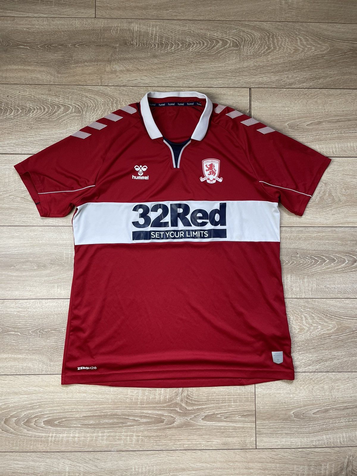 Hummel Middlesbrough Home football shirt 2020 - 2021 blockecore Size US XL / EU 56 / 4 - 1 Thumbnail
