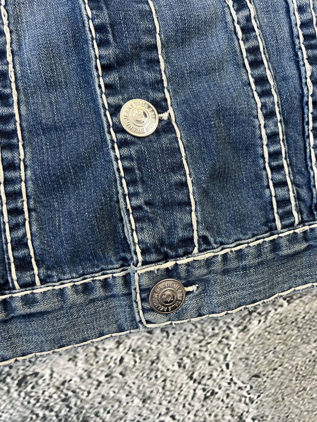 True Religion True Religion denim jacket vest blue contrast stitching Y2K Size US XXL / EU 58 / 5 - 4 Thumbnail