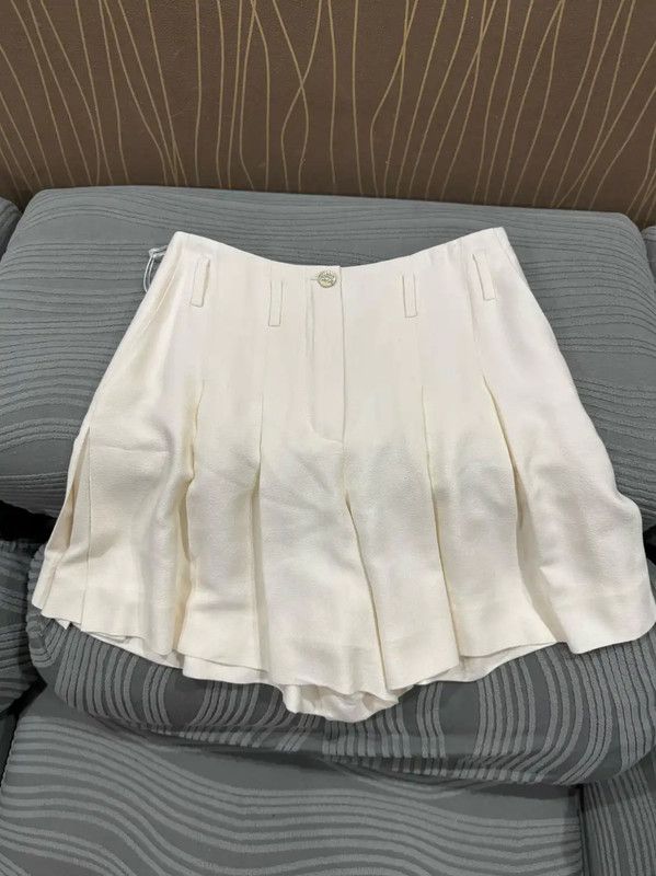 Chanel Chanel Ivory Silk Women's Shorts 0089 Size 23" - 1 Thumbnail