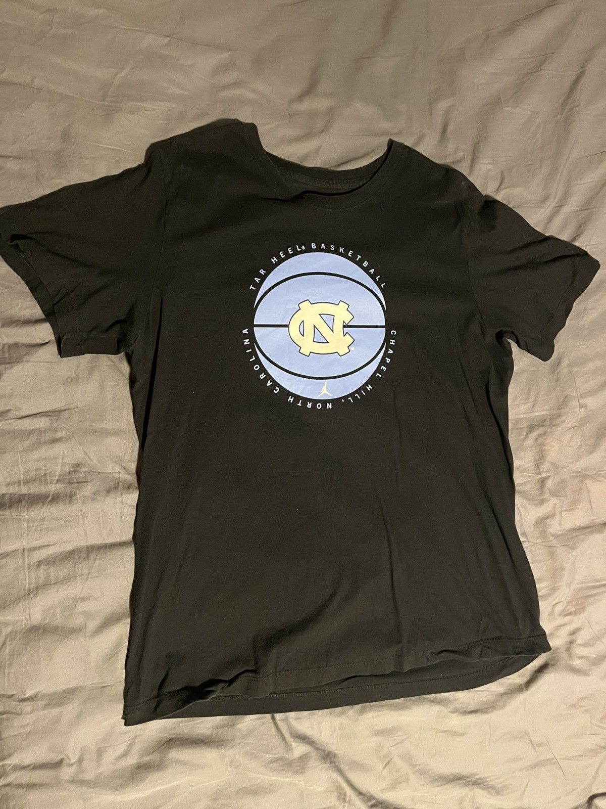 Nike North Carolina Basketball Shirt Size US L / EU 52-54 / 3 - 1 Thumbnail