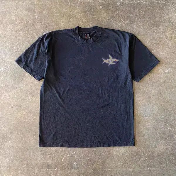 Japanese Brand Hadate x Maki Shark pattern black casual vintage cotton tees Size US L / EU 52-54 / 3 - 6 Thumbnail